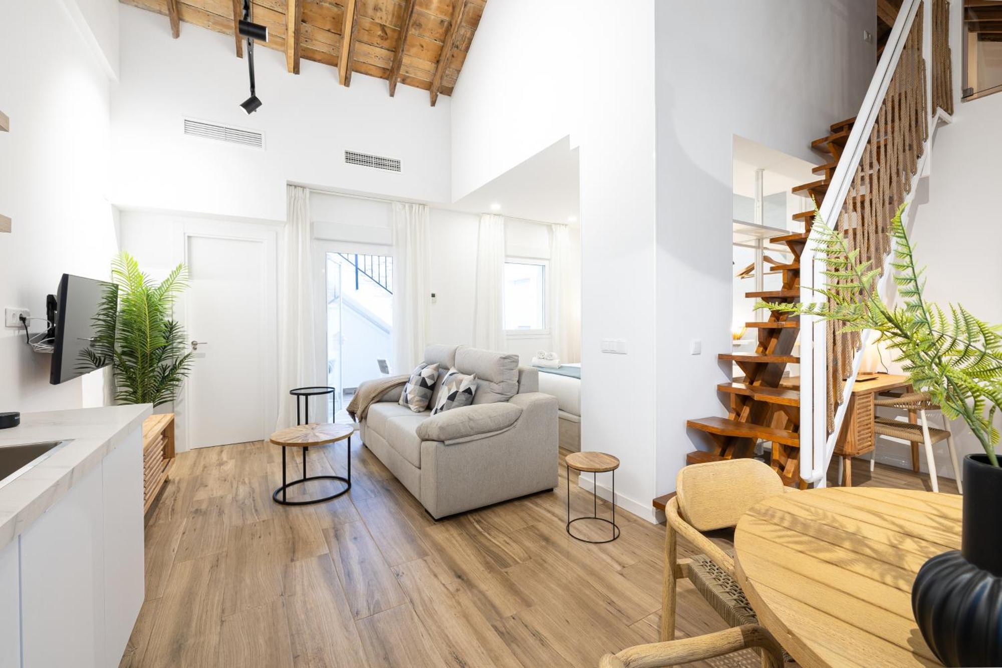 Modern Duplex Courtyard -2bedrooms 2baths Lejlighed Málaga