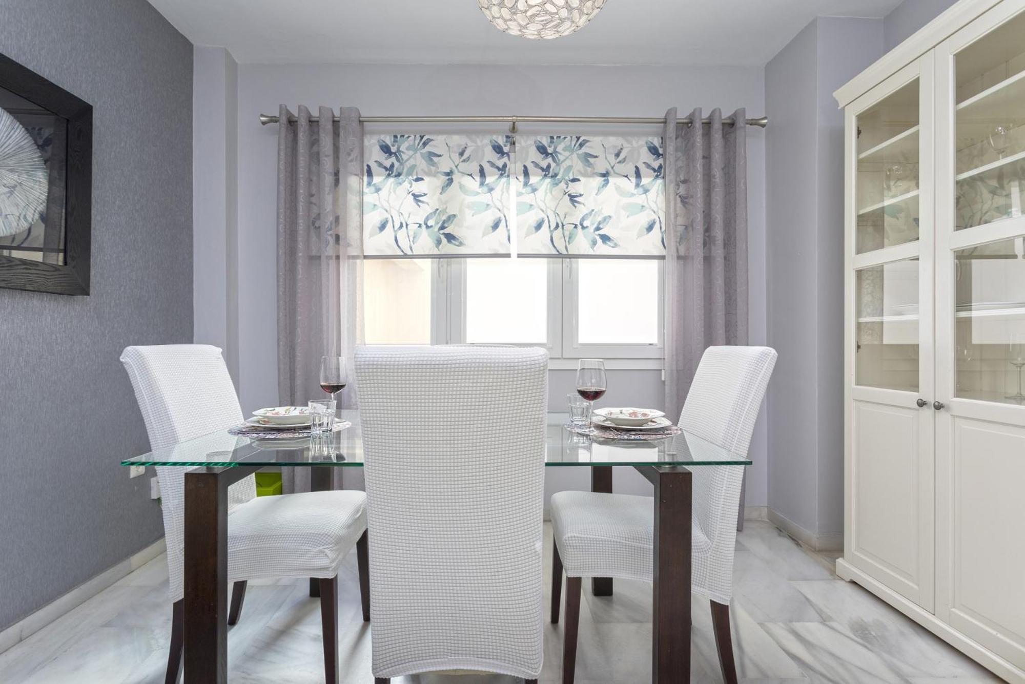 -malagasunapts-city Centre Mariblanca Apartamento *
