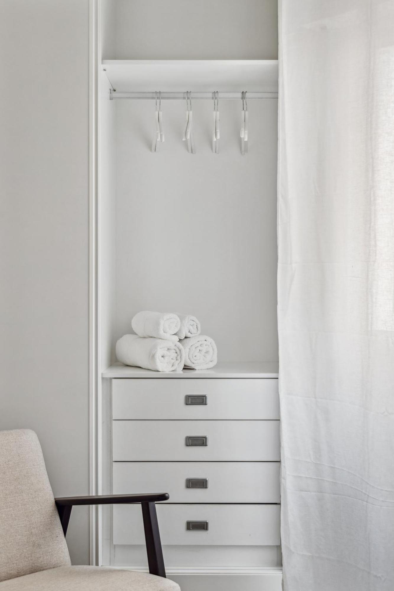 Epidemia & Quite Bedrooms By Ele Lejlighed *