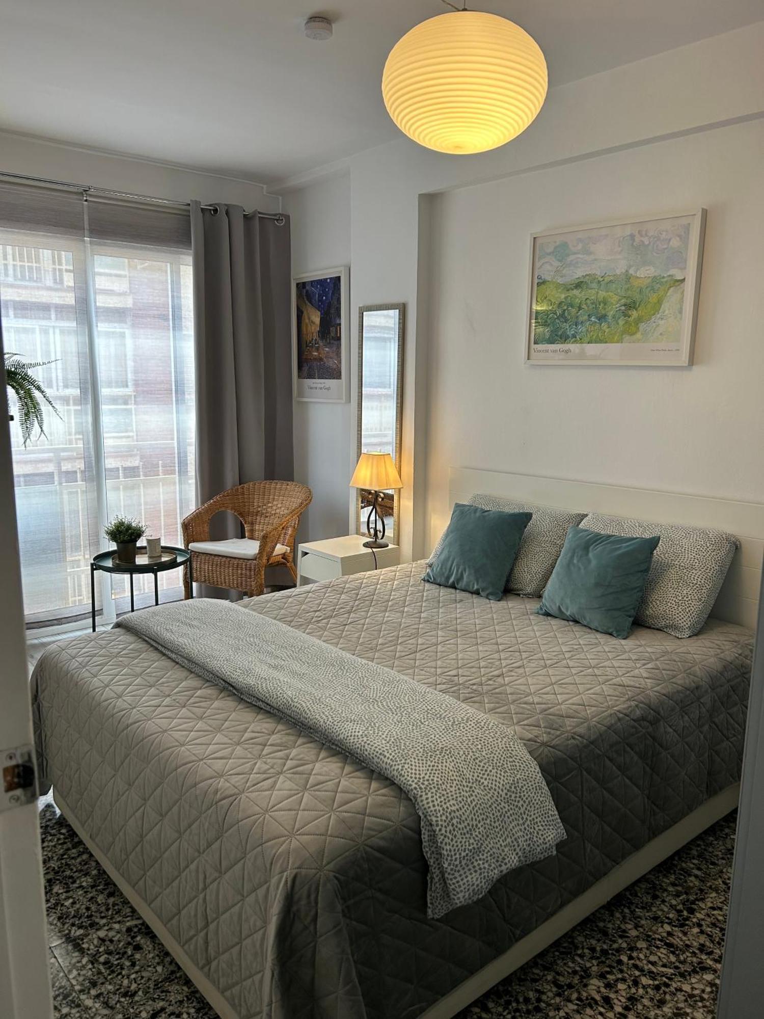 Charming Centre With Balcony Leilighet