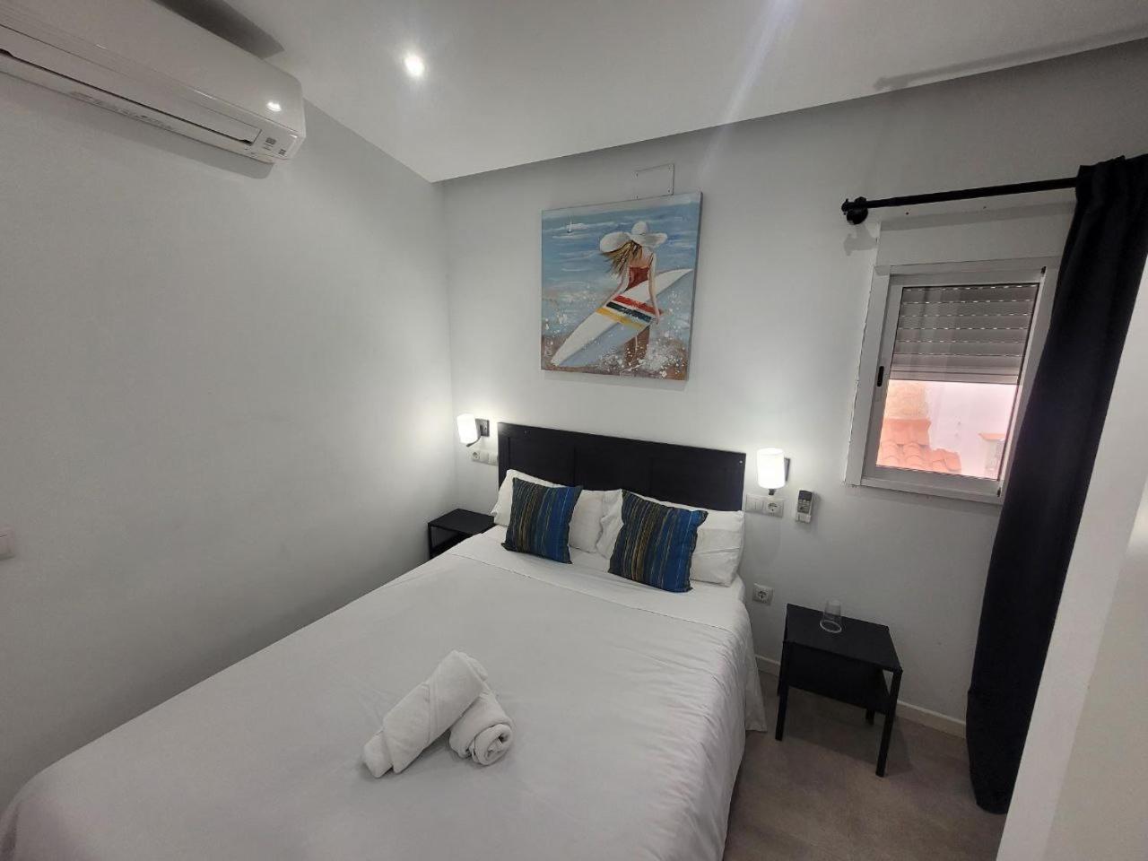 Pensión Ayz Frailes - Auto Check-in (adults Only) Málaga