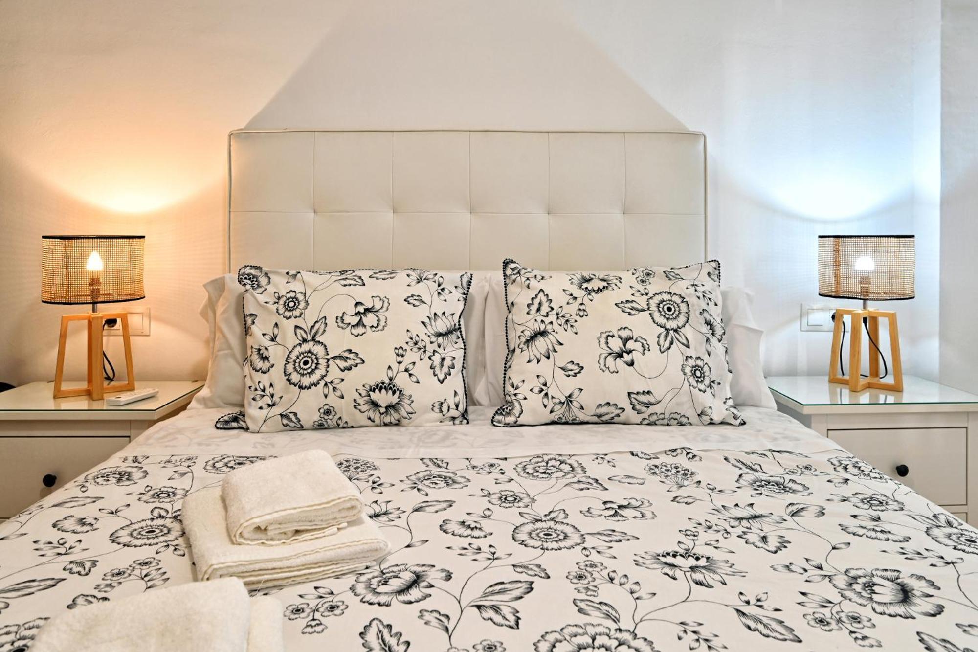 Rent4 Rafa Appartement *