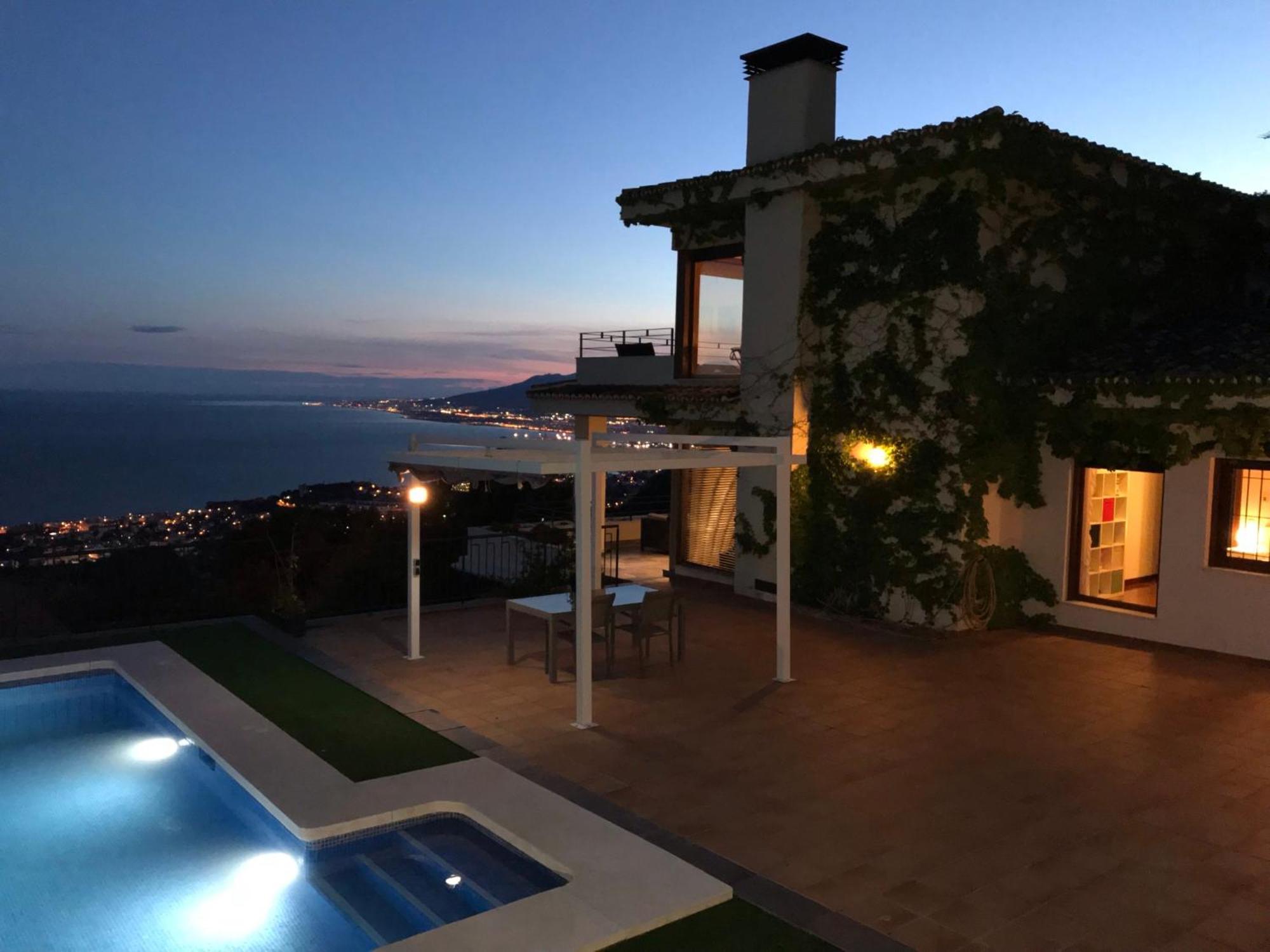 Vistas Al Mar