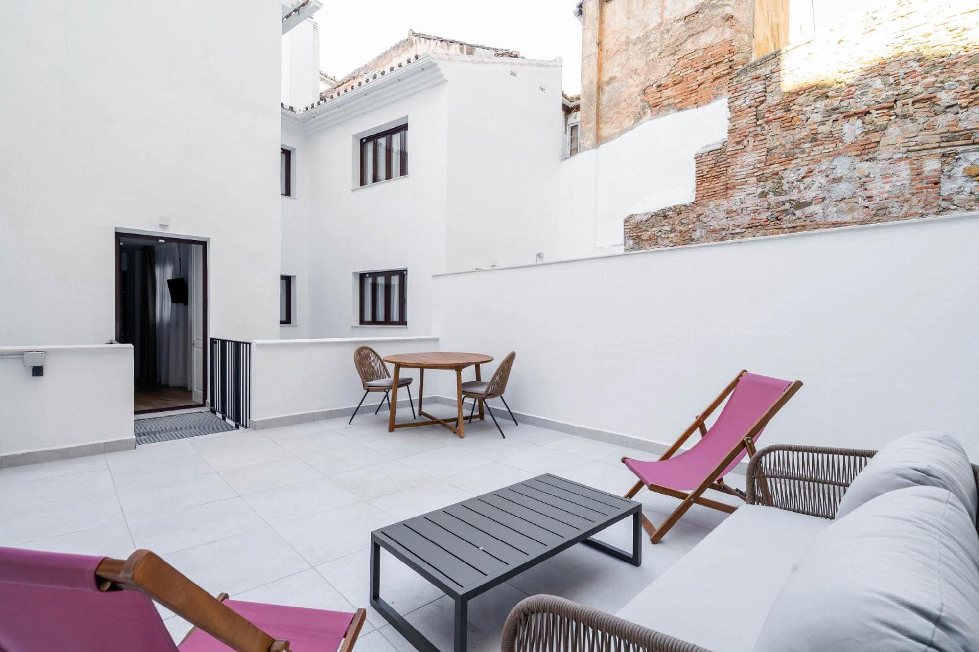 Limehome Calle Victoria * Malaga