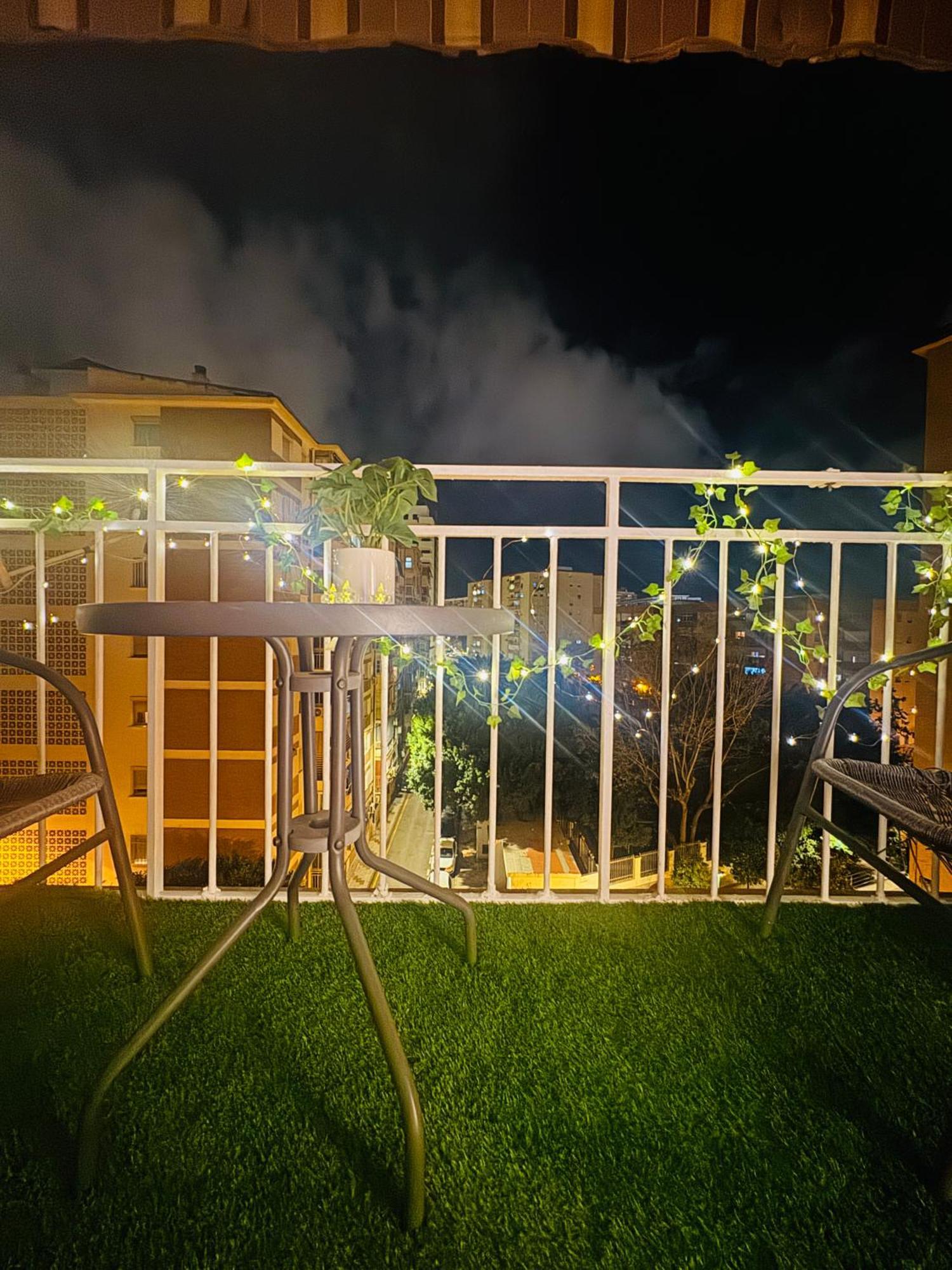 Cozy Private Near - Females Only Homestay Malaga