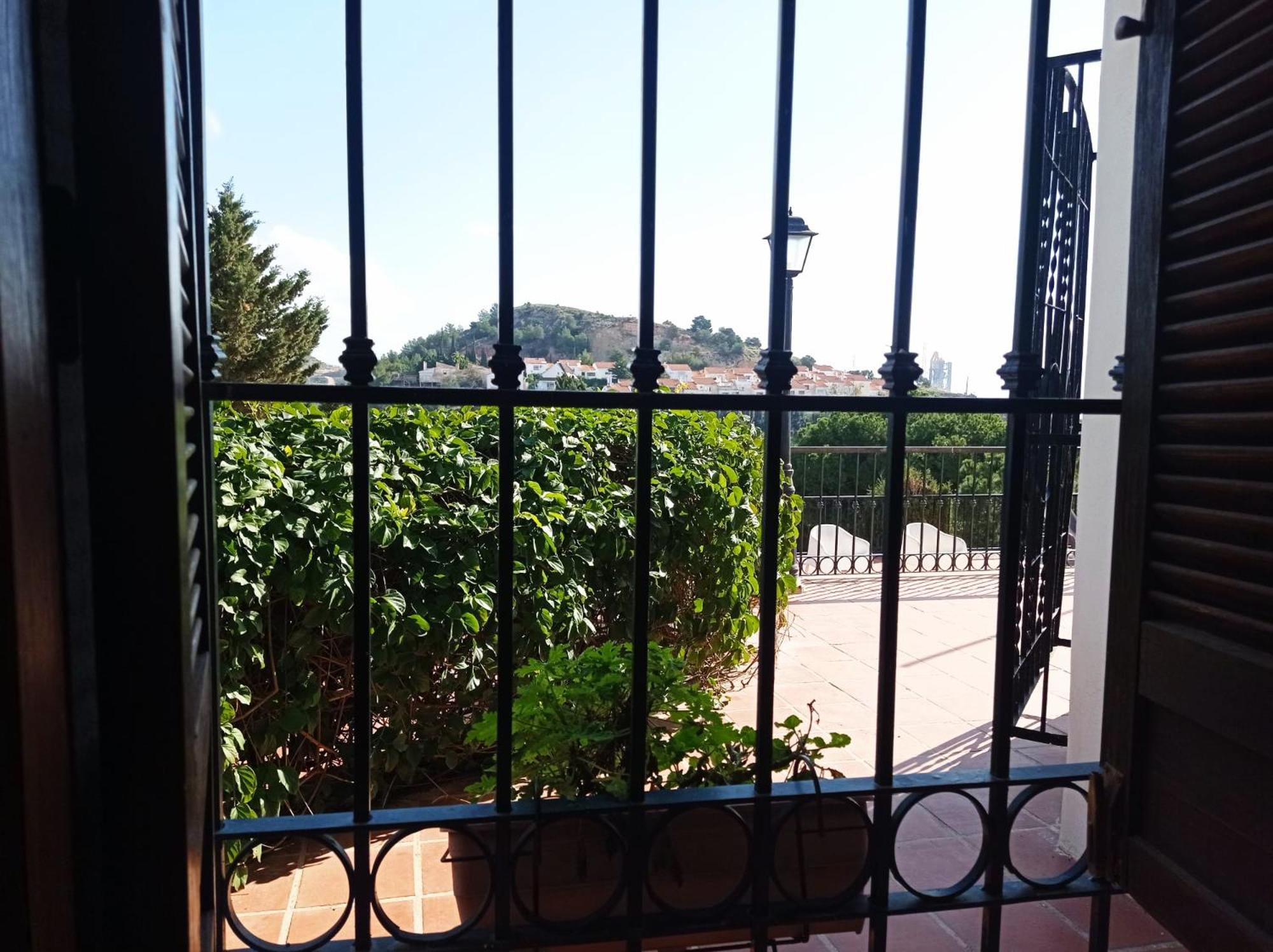 Apartamento-estudio En Con Piscina Málaga