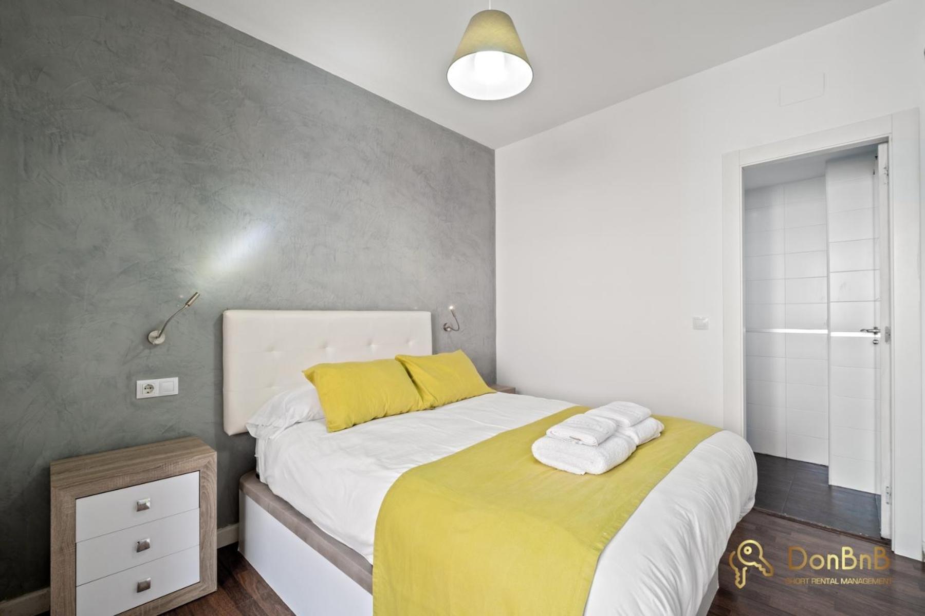 Apartment Flat With Balcony