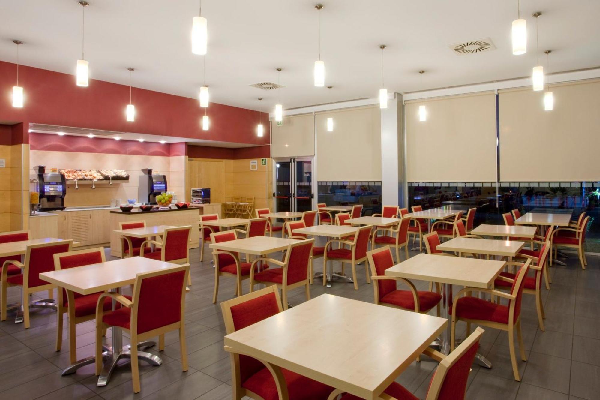 Express Airport By Ihg Hotell Málaga