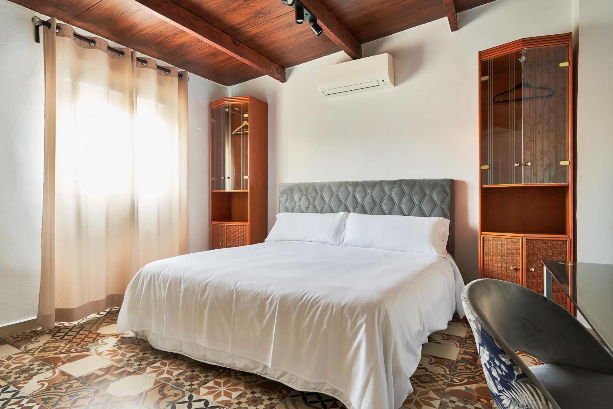 Sun-kissed Getaway Apartment Málaga