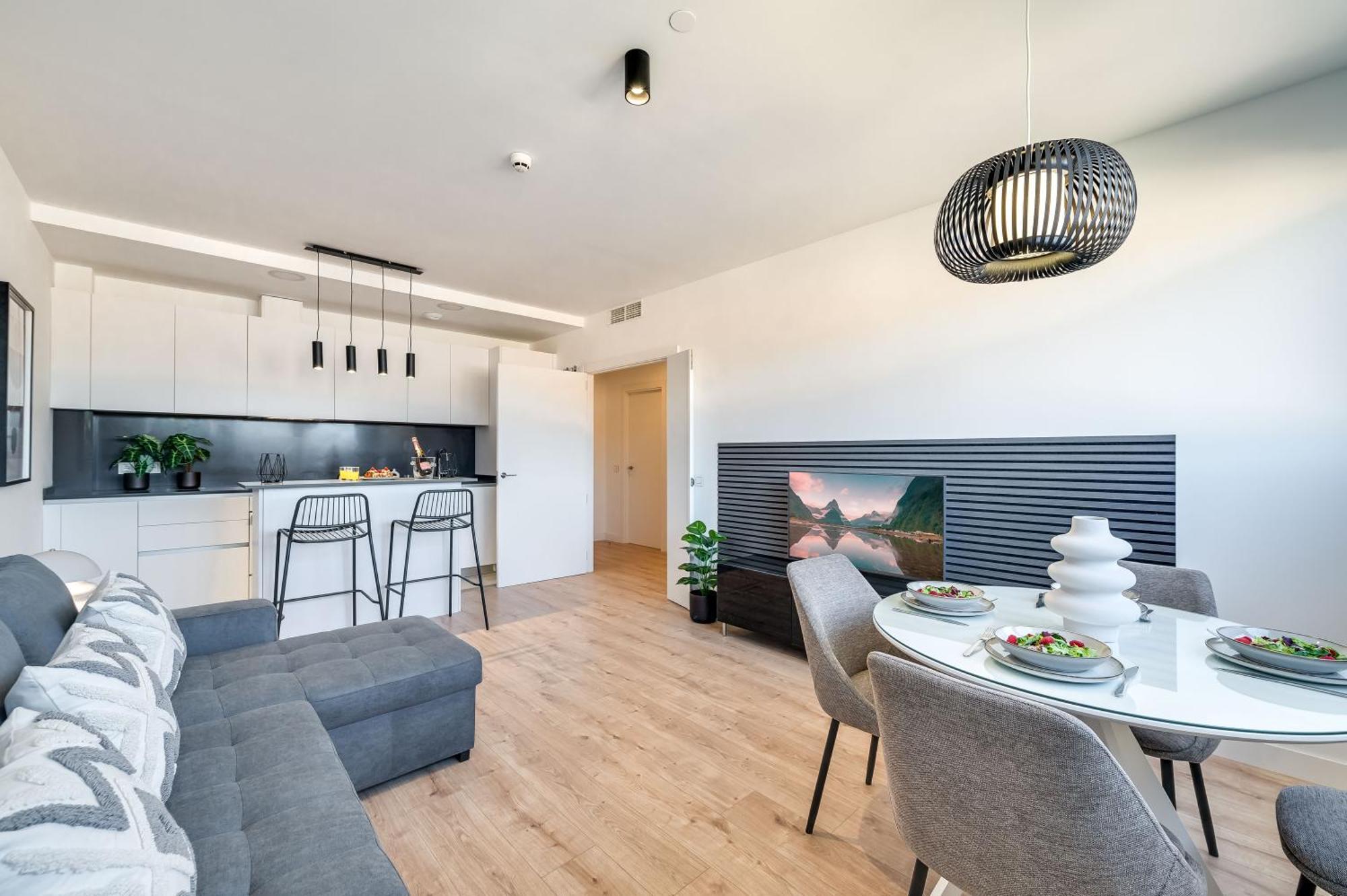 Apartamento Xpce Urban 14 Skyline - Parking Free Málaga