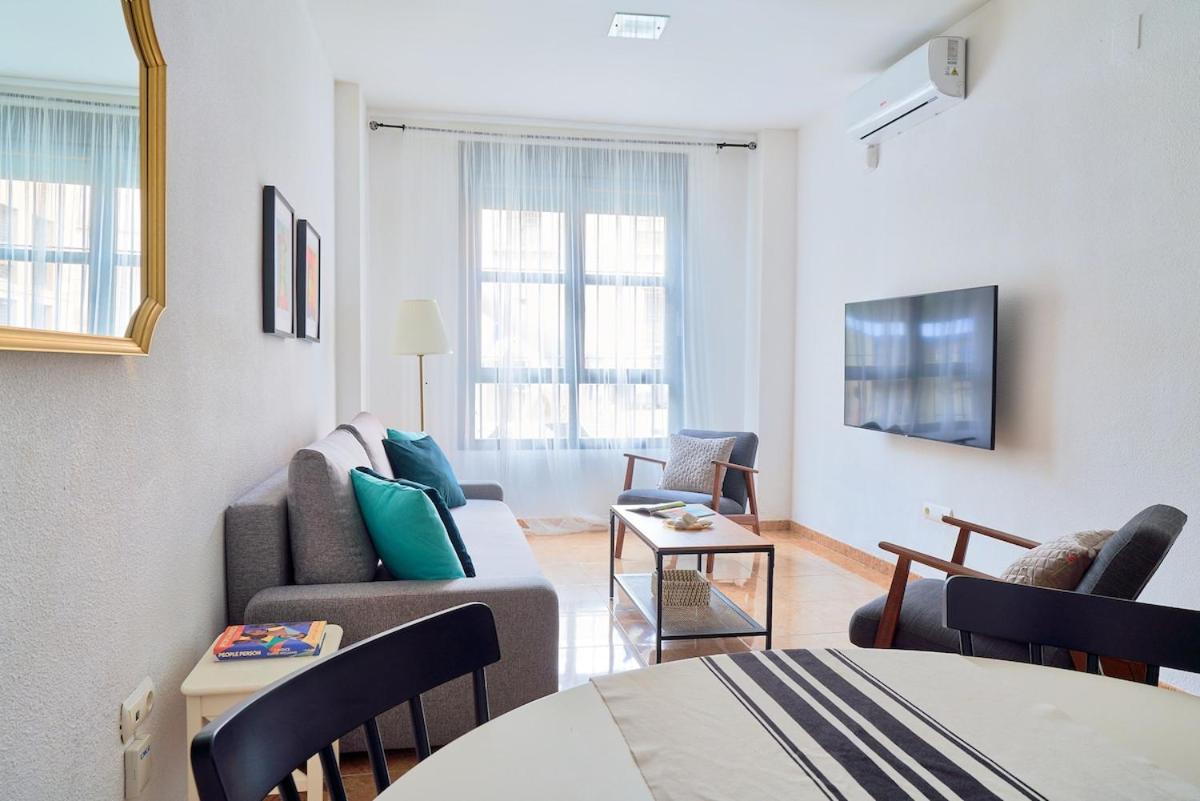 Urban Oasis In Historic Appartamento