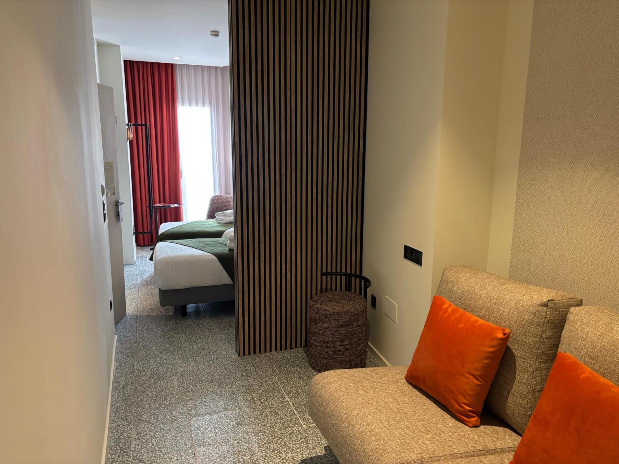 Hotell El Mantenio 2*