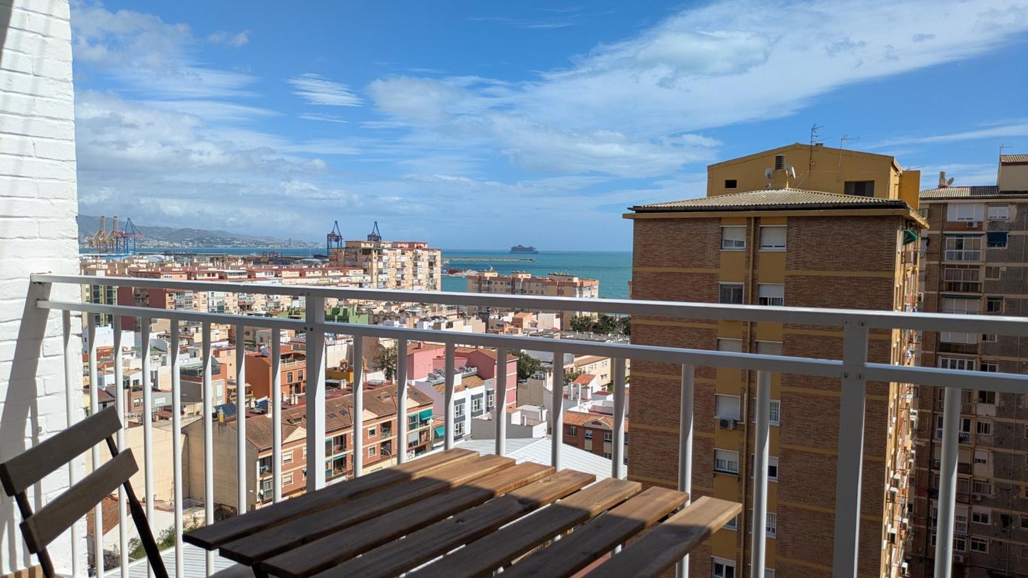 Piso Nuevo Al Lado De La Playa Málaga
