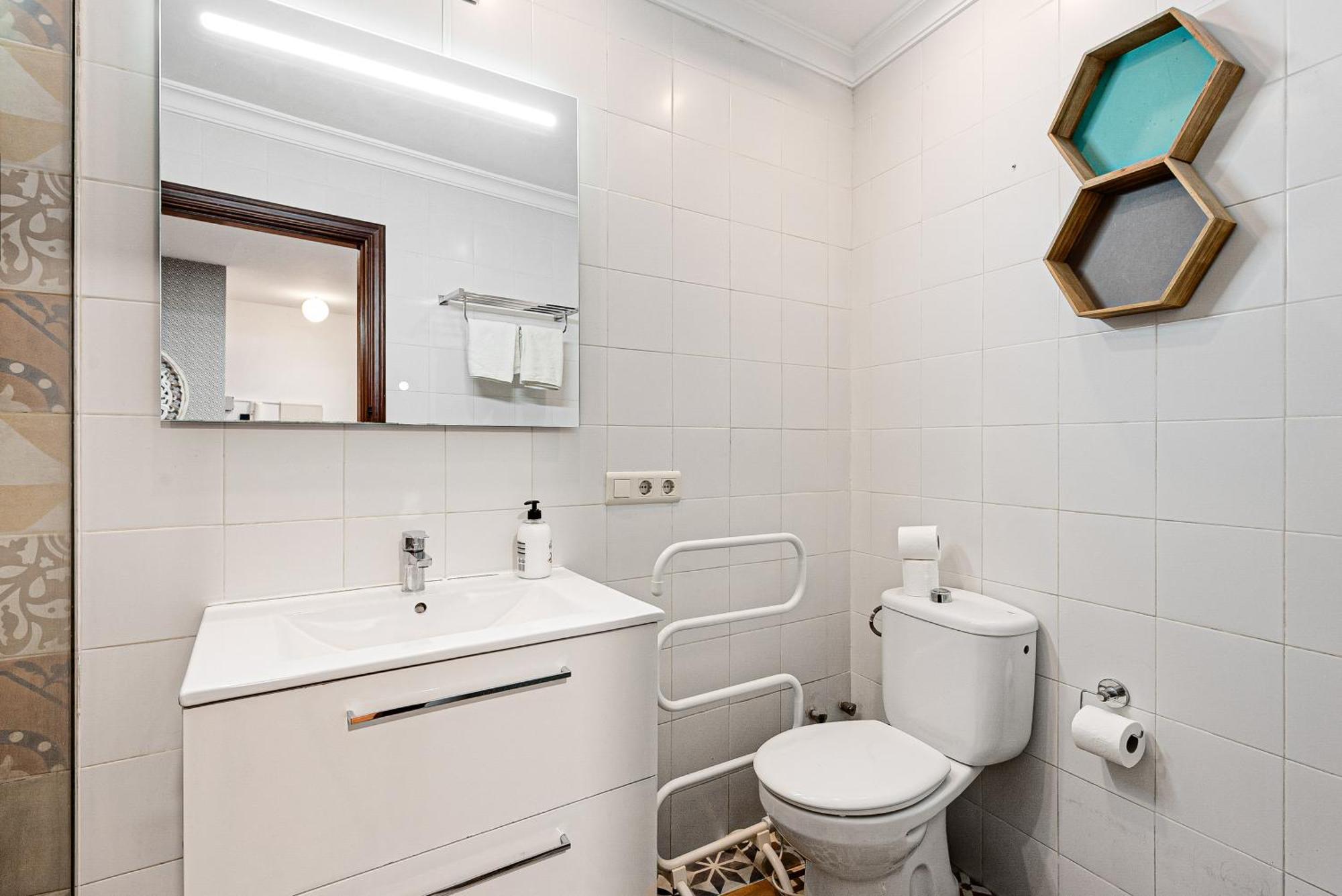 Urbanchicmalaga 2bedroom Oasis In Historic Centre Málaga
