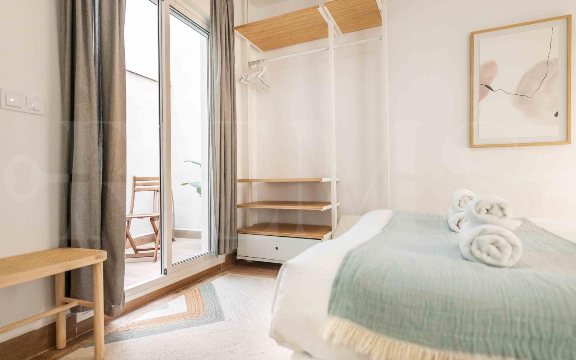 Apartment Peaceful With A Private Patio By Rems Málaga