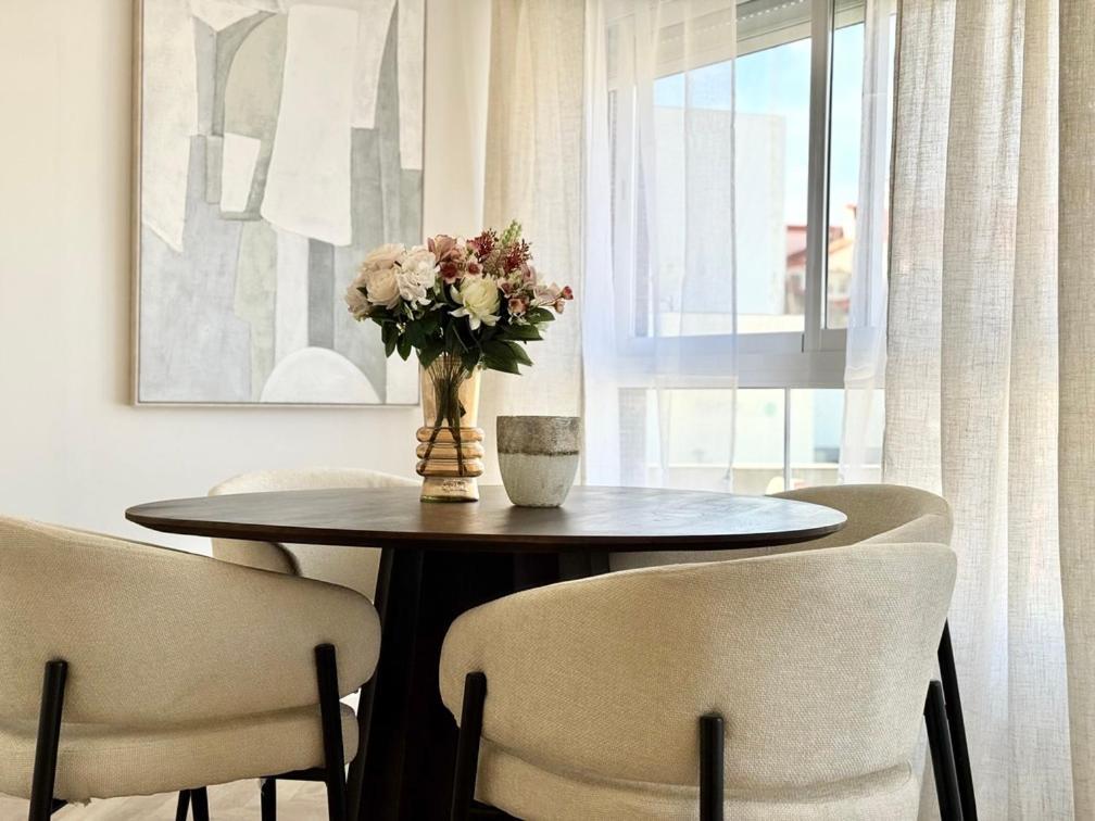 Elegance In The Heart Of *