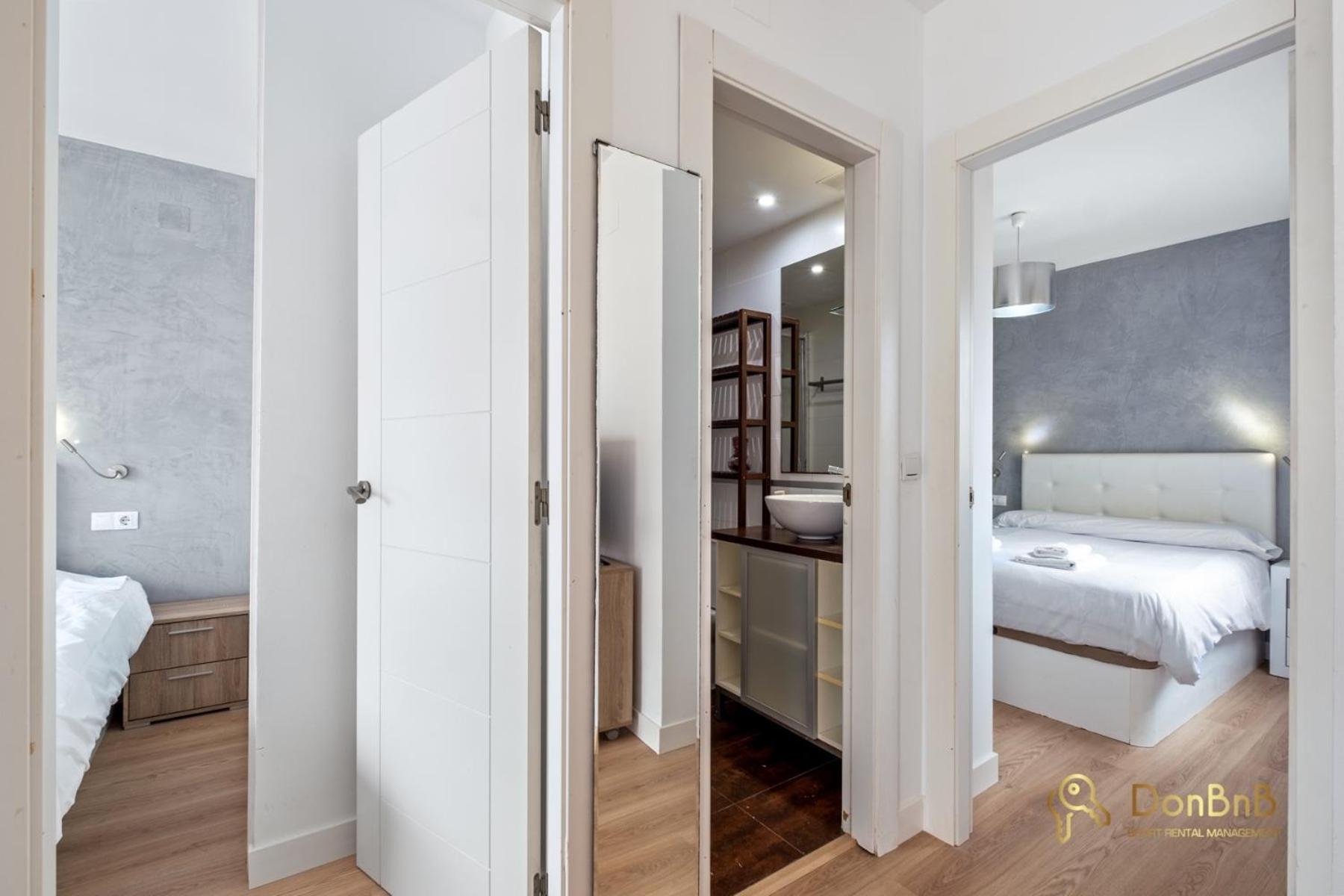 Penthouse In The Heart Of For 6 People * Malaga