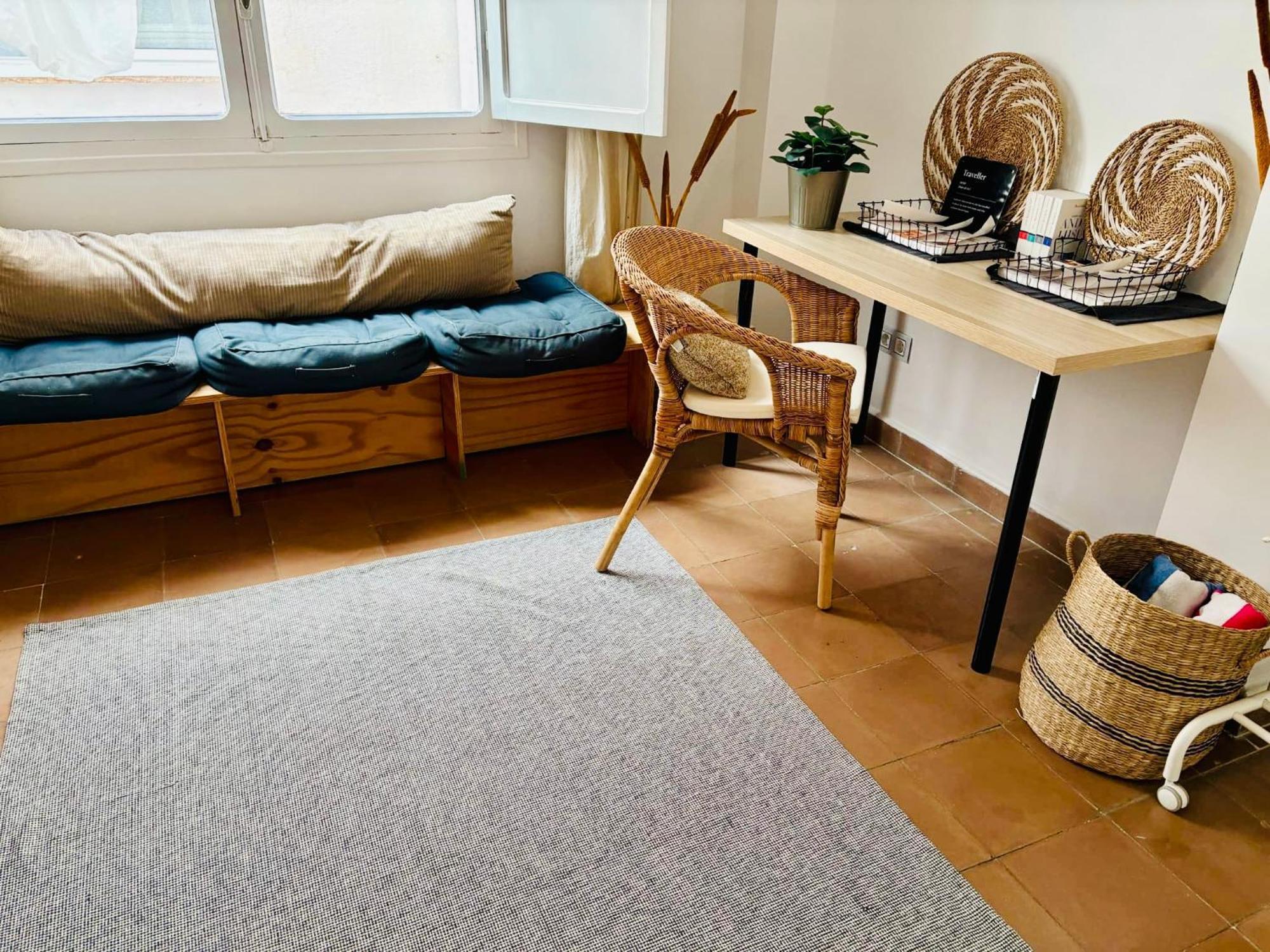 Lejlighed Moderno En Centro-malaga Con Balcon Málaga