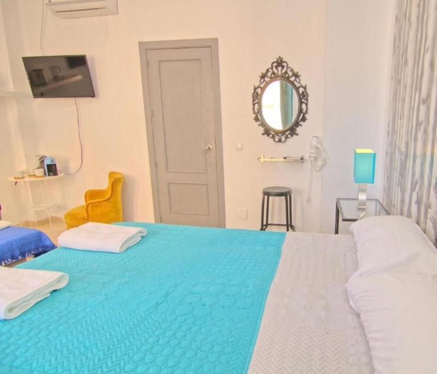 Habitación en casa particular Economic Mercado Málaga