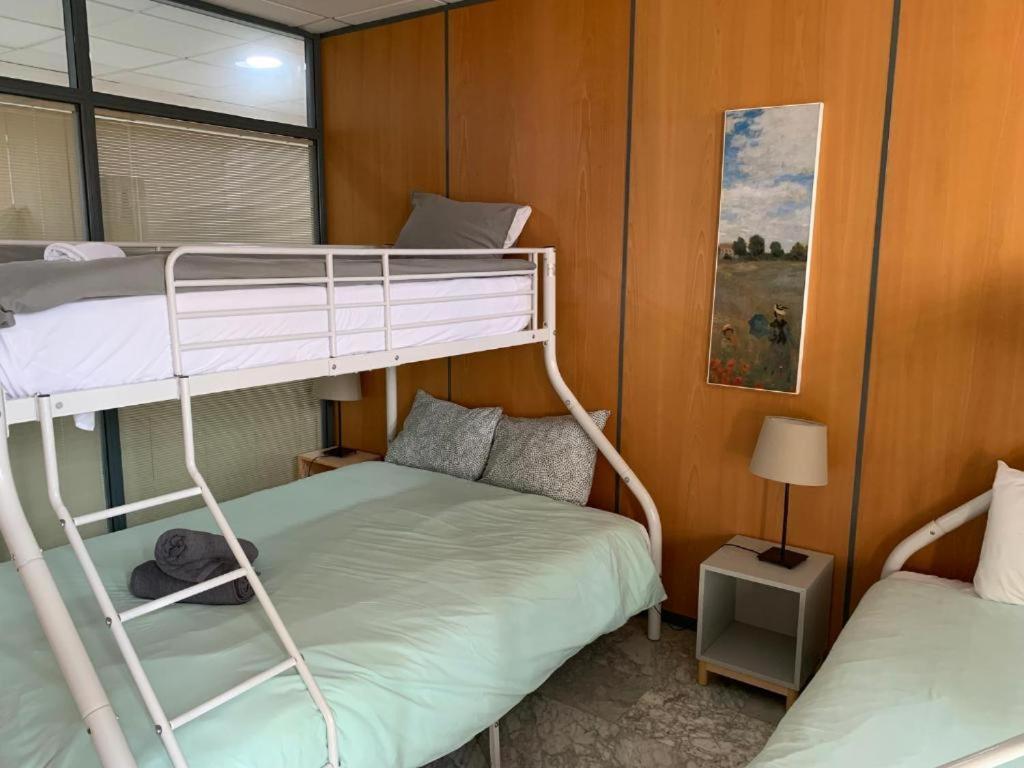 Boutique Living Soho Apartment *