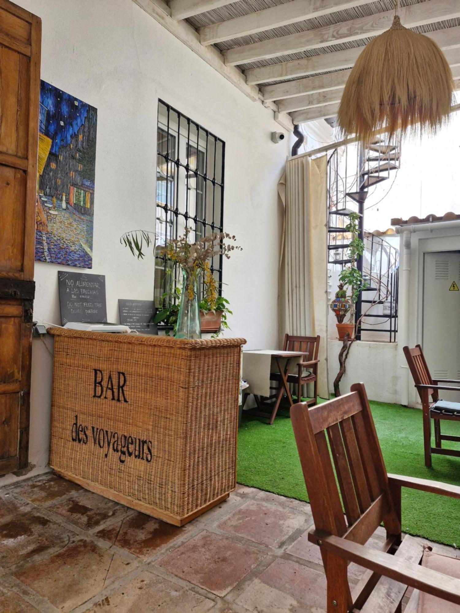 Acacias Restaurante Pensión 2*