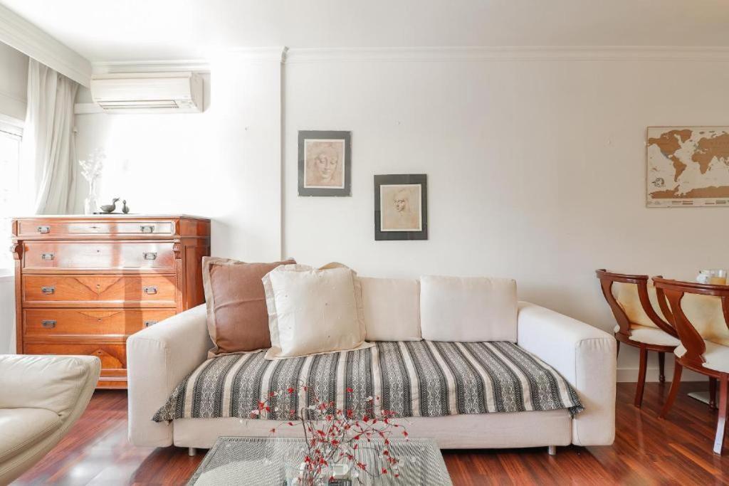 Big Apartment, Close To Train Station Appartement Málaga