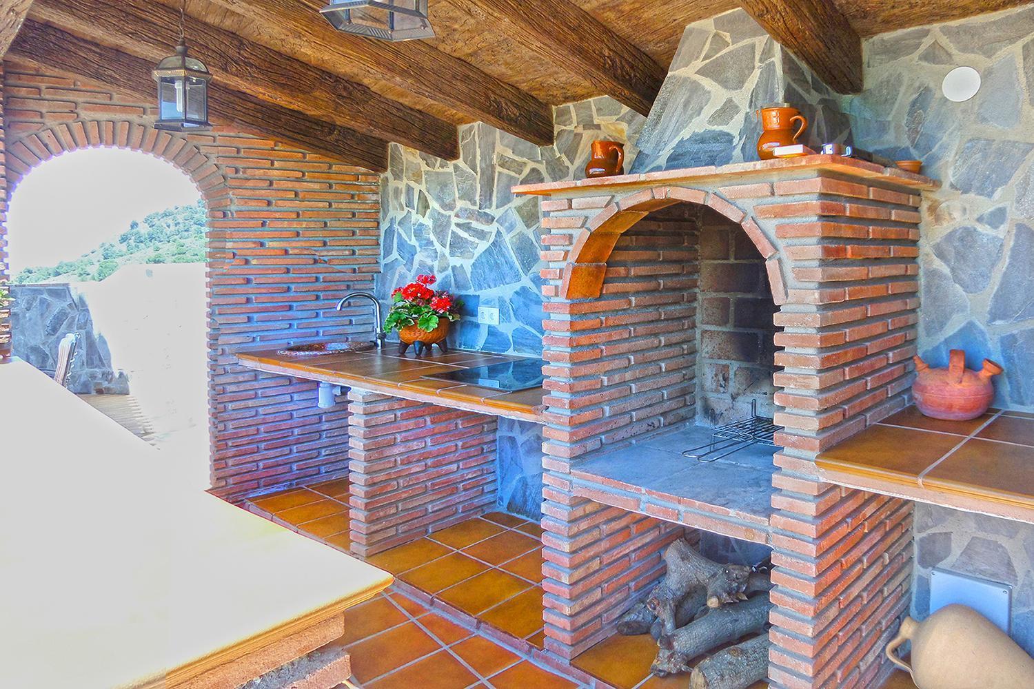 Alvarez Villa *
