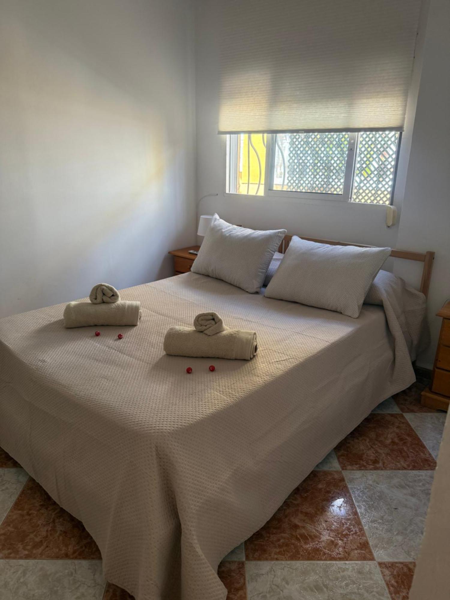 Rosan 1 * Málaga
