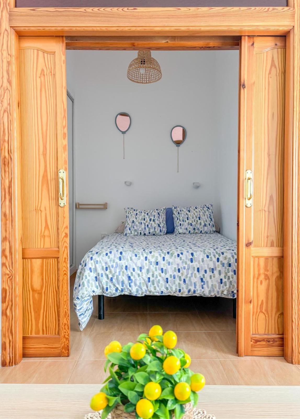 Apartamento Plz De La Merced Solera By Life In *