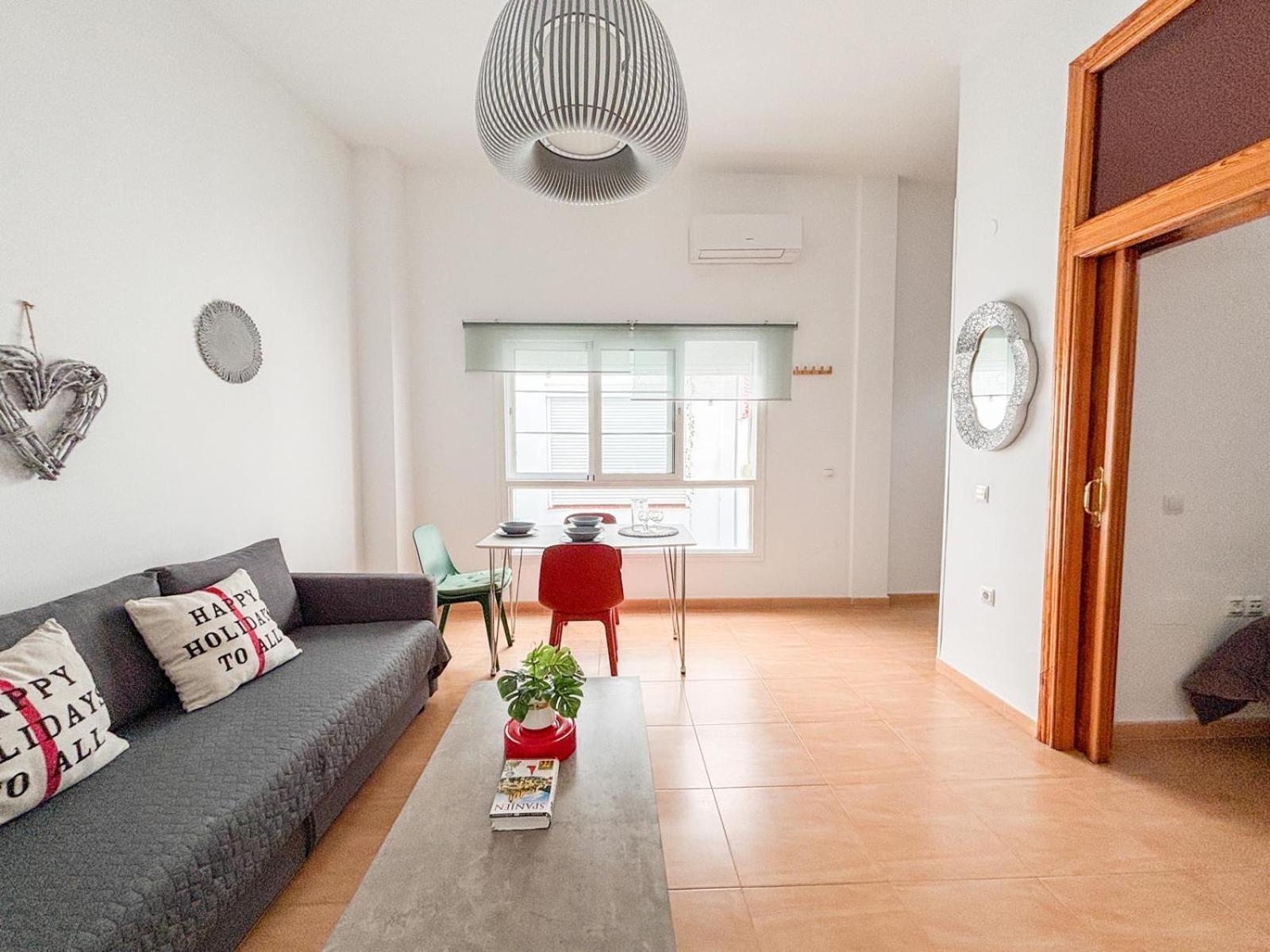 Plz De La Merced Solera By Life In Apartamento *