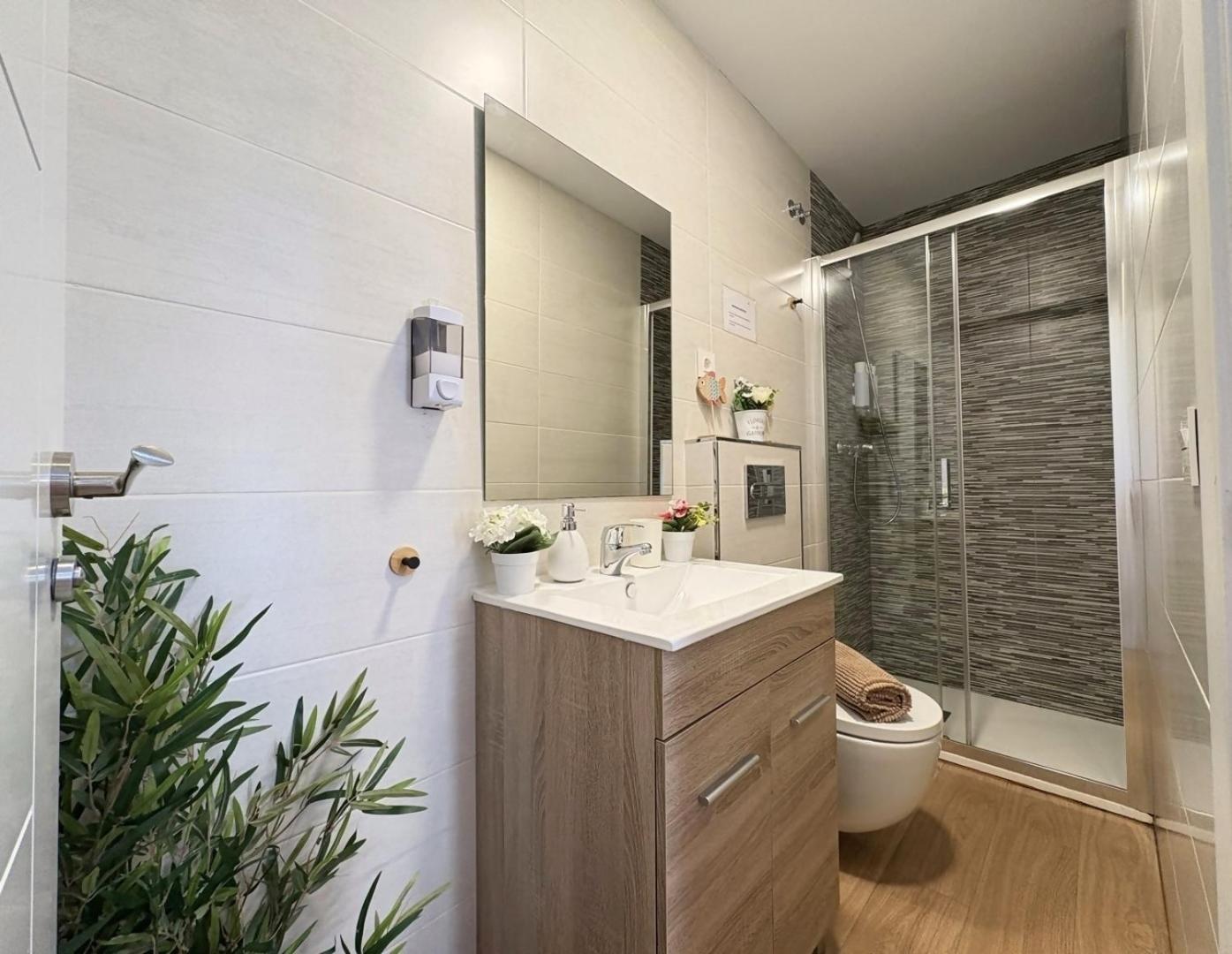 Duplex Huelin Ii & Leilighet