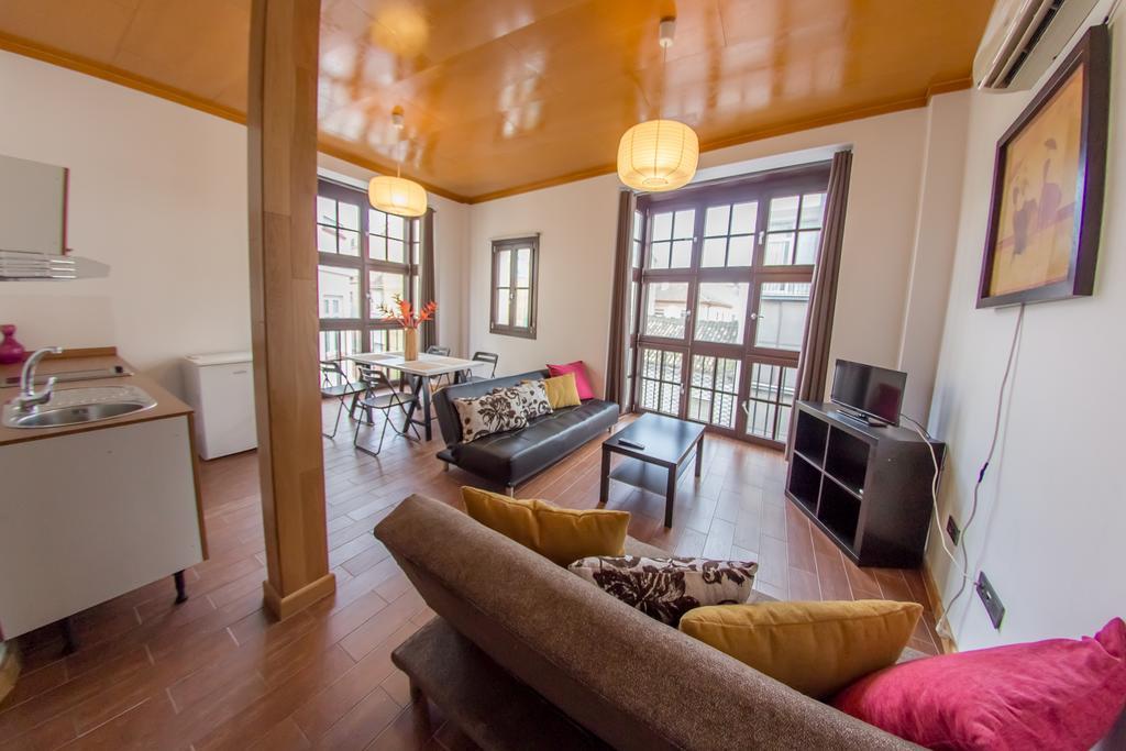 Apartamento Galeria De Pintores Vivos