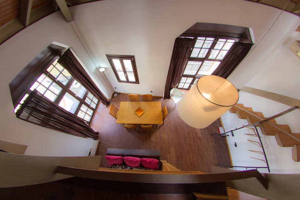 Galeria De Pintores Vivos Apartamento