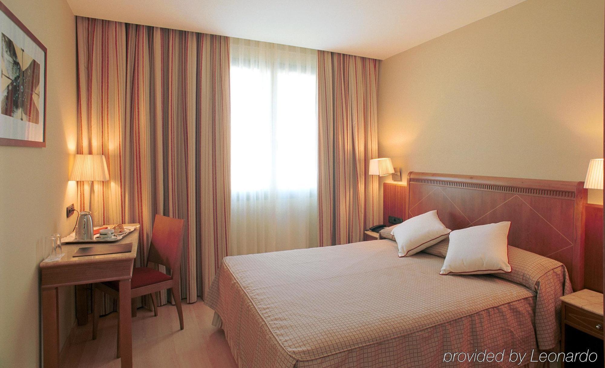 Eurostars Astoria Hotel 3*