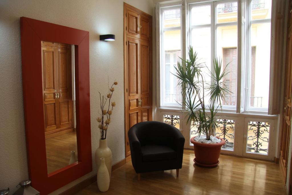 Echegaray Suites