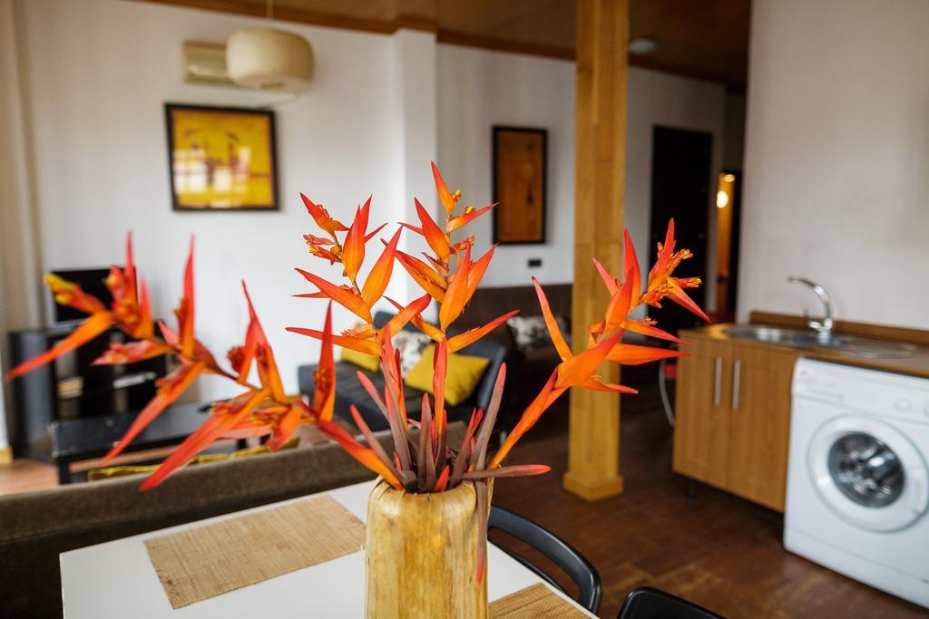 Galeria De Pintores Vivos Apartamento *