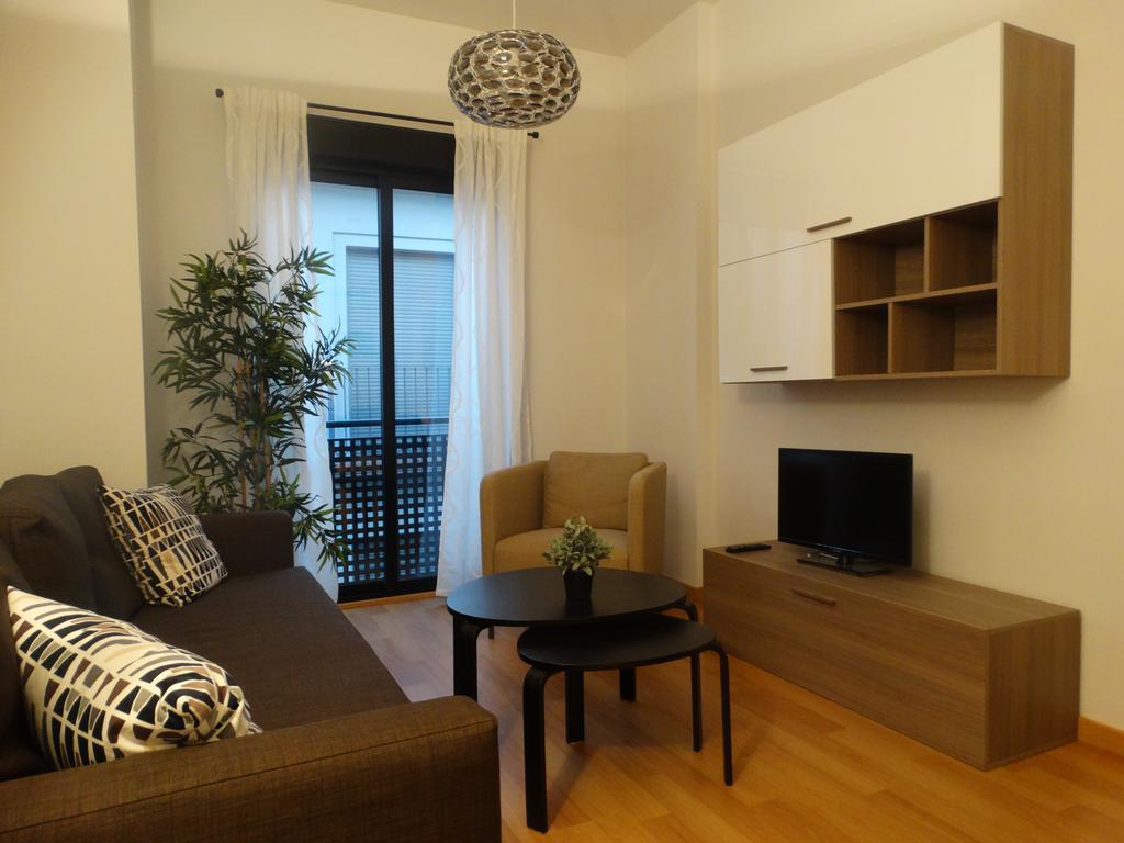 - Jinetes, 14 Apartamento *