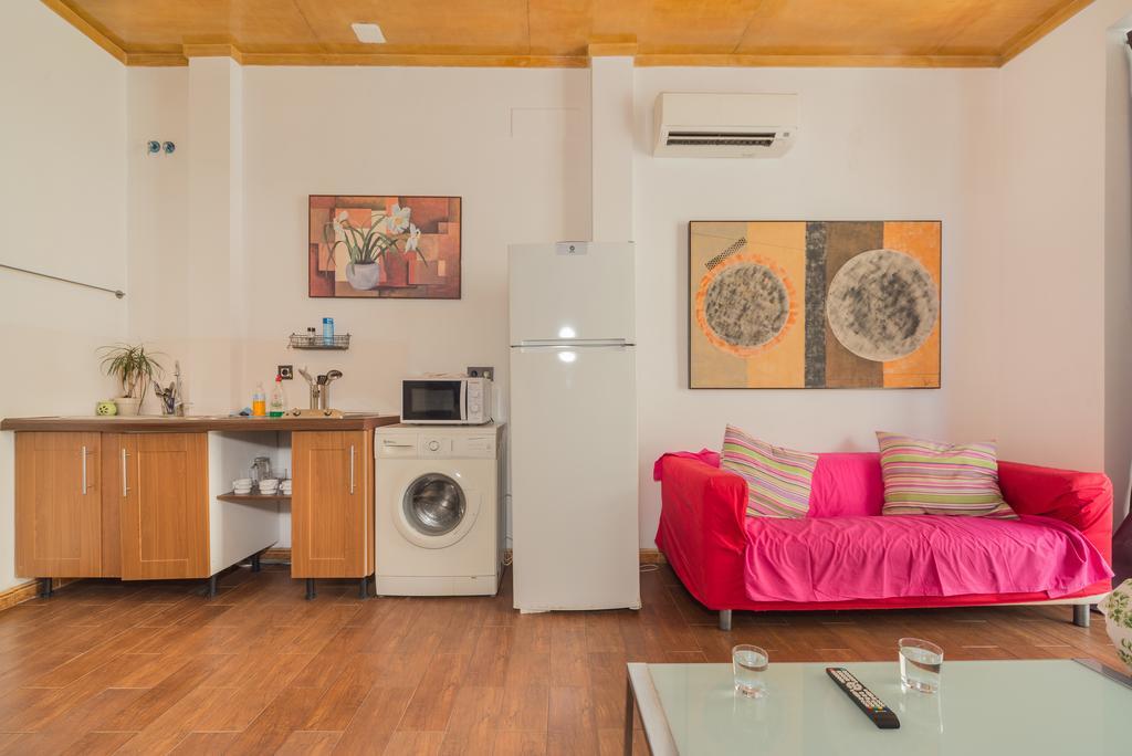 Apartamento Galeria De Pintores Vivos *