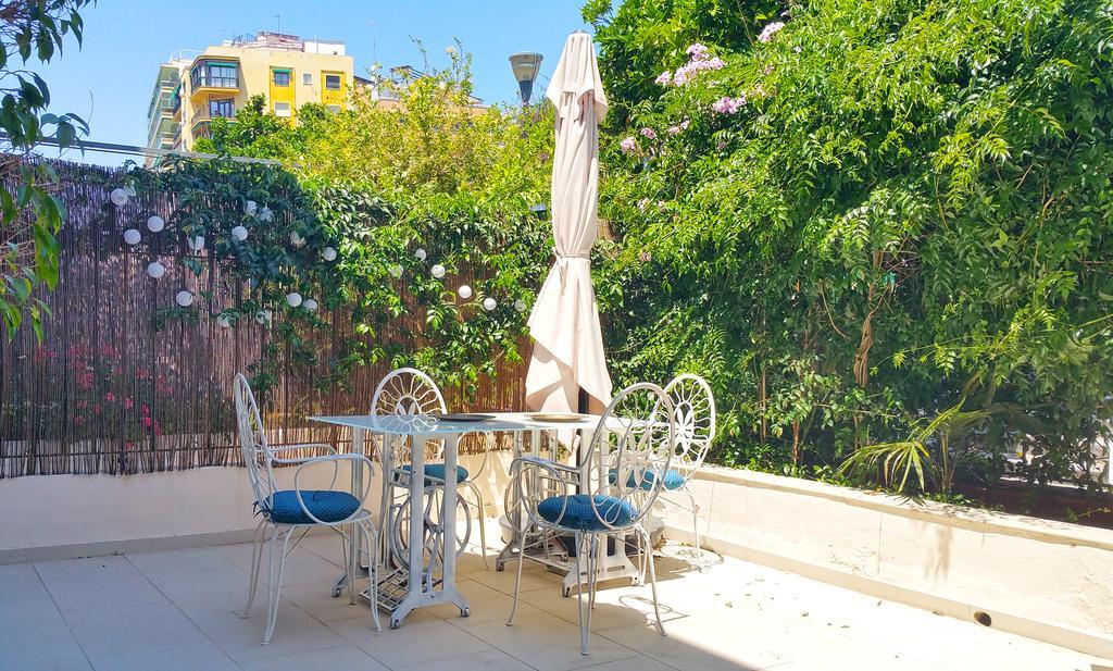 Bed & Breakfast La Casa Azul + Málaga