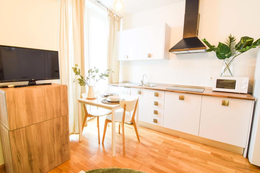 Letmalaga Carretería Apartamento Málaga