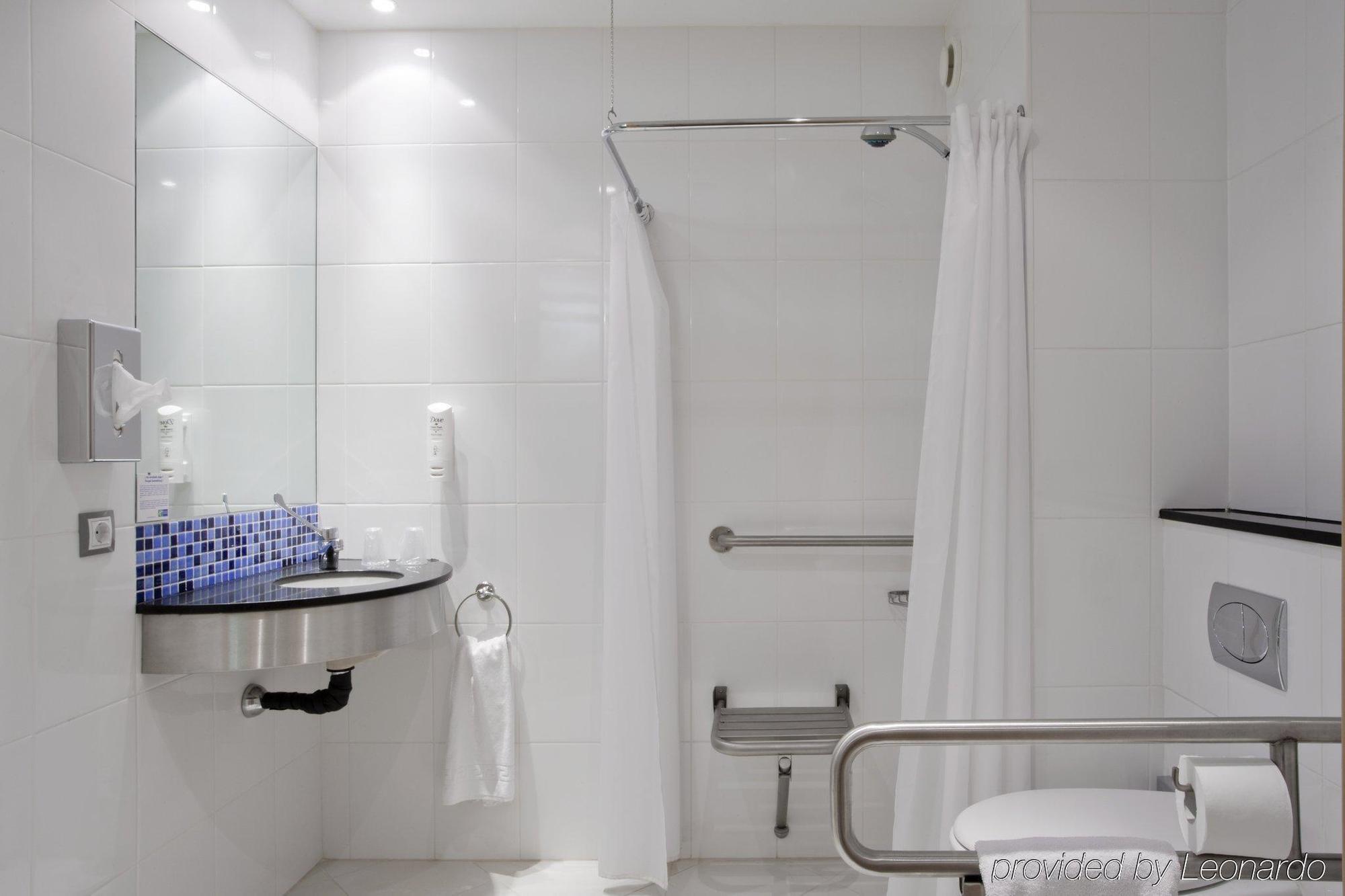 Hotell Express Airport By Ihg