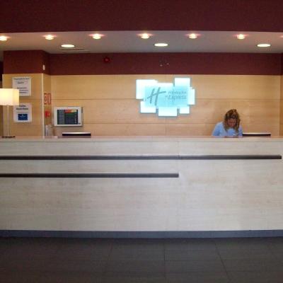 Express Airport By Ihg Hotell 3*