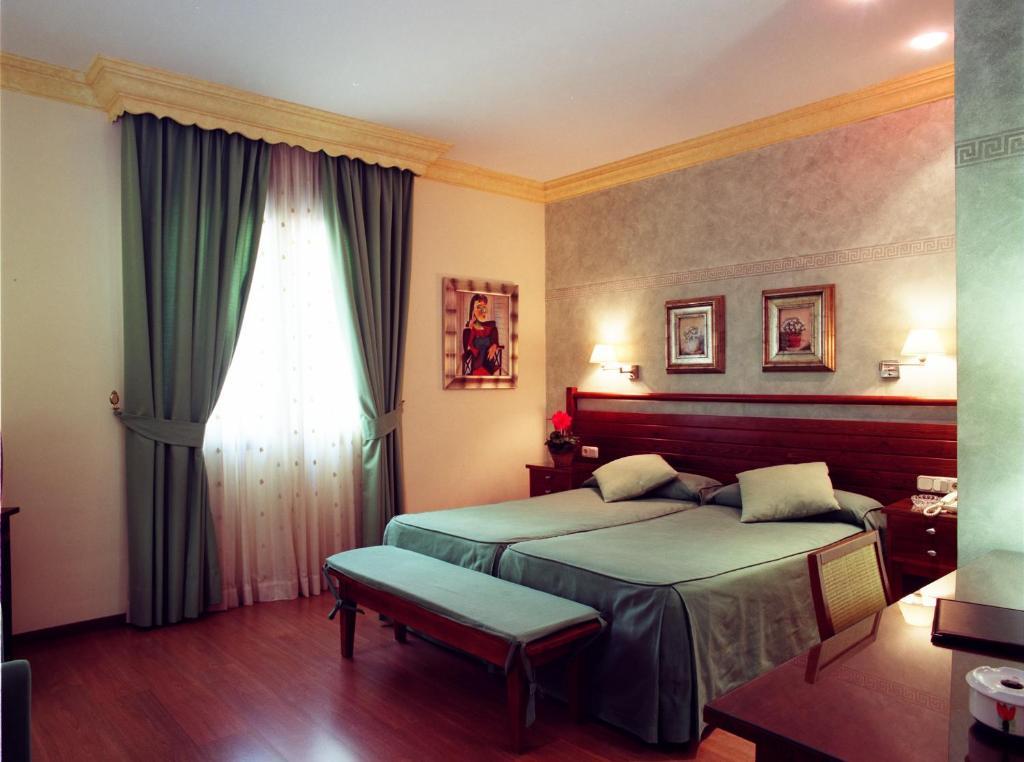 California Hotel