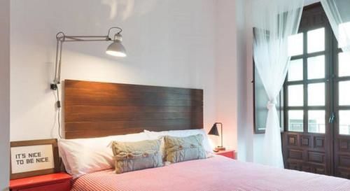 Hostel The Lights Malaga