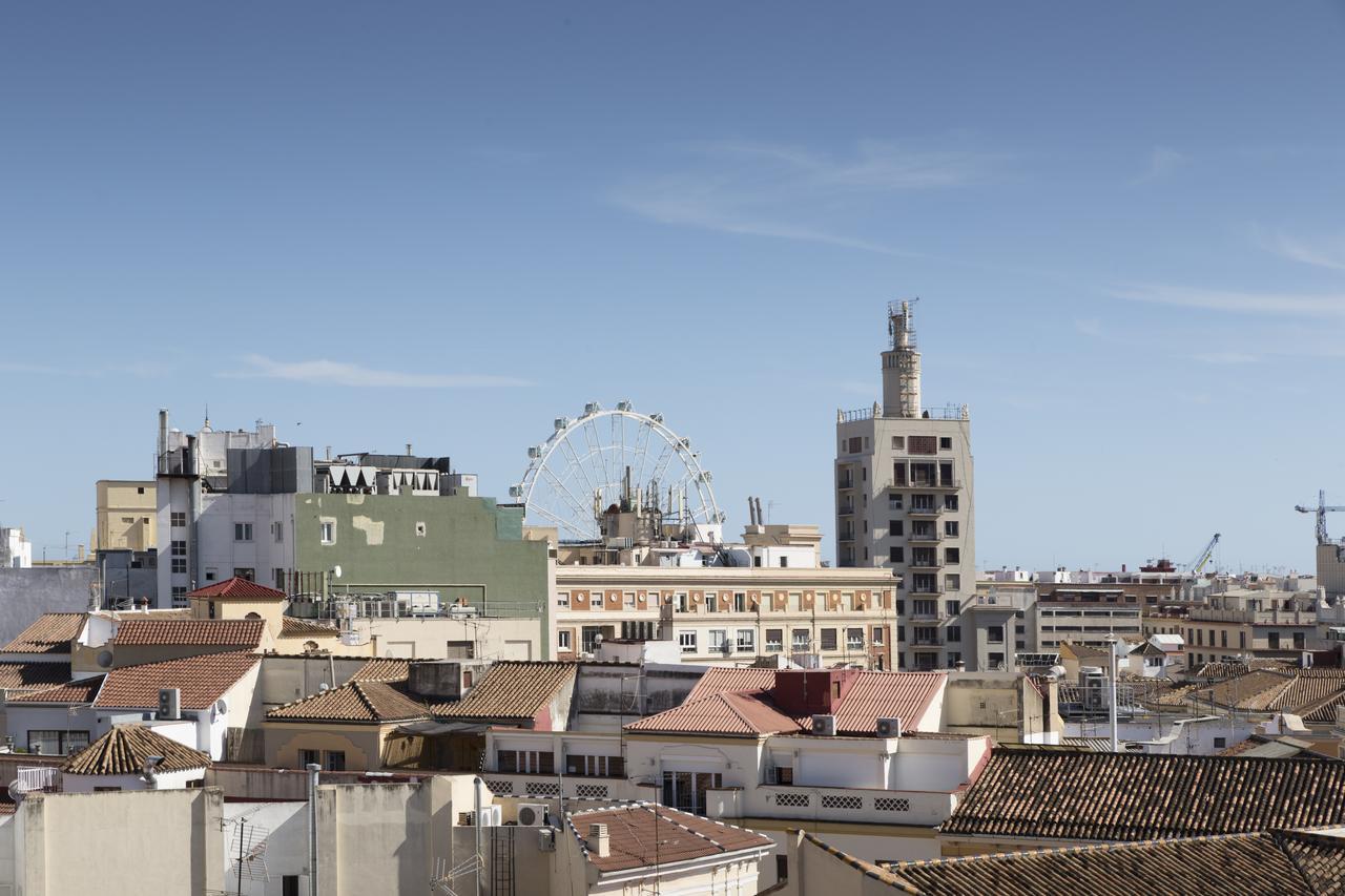 Petit Palace Plaza Hotel