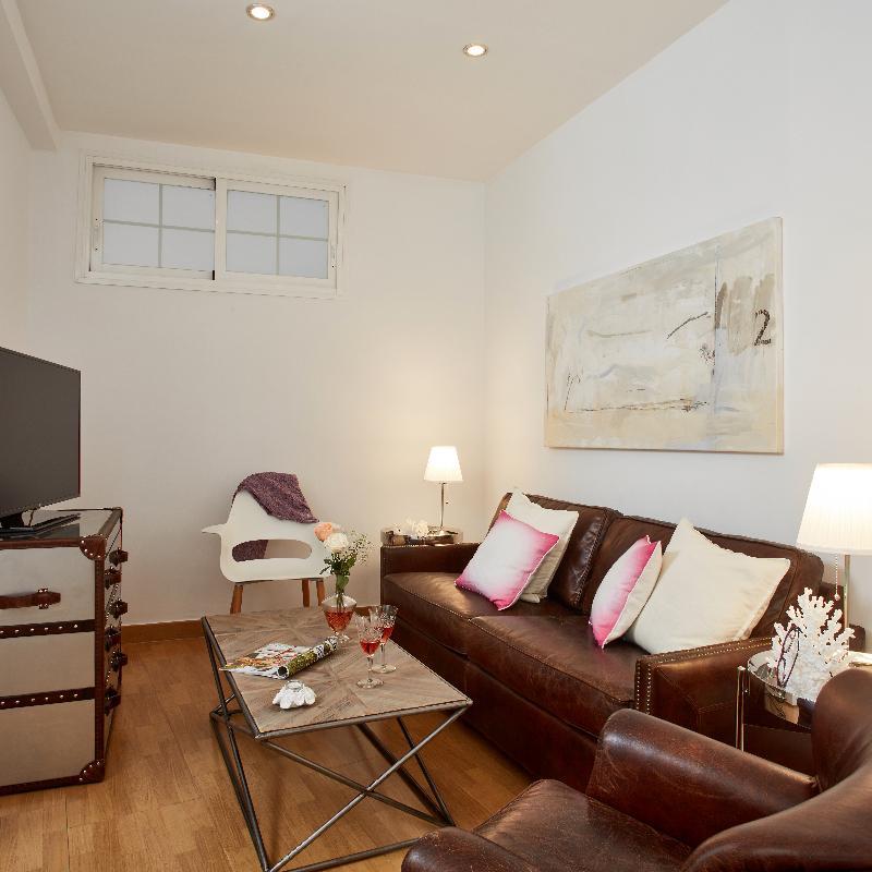 Lodgingmalaga Plaza Constitucion Apartamento