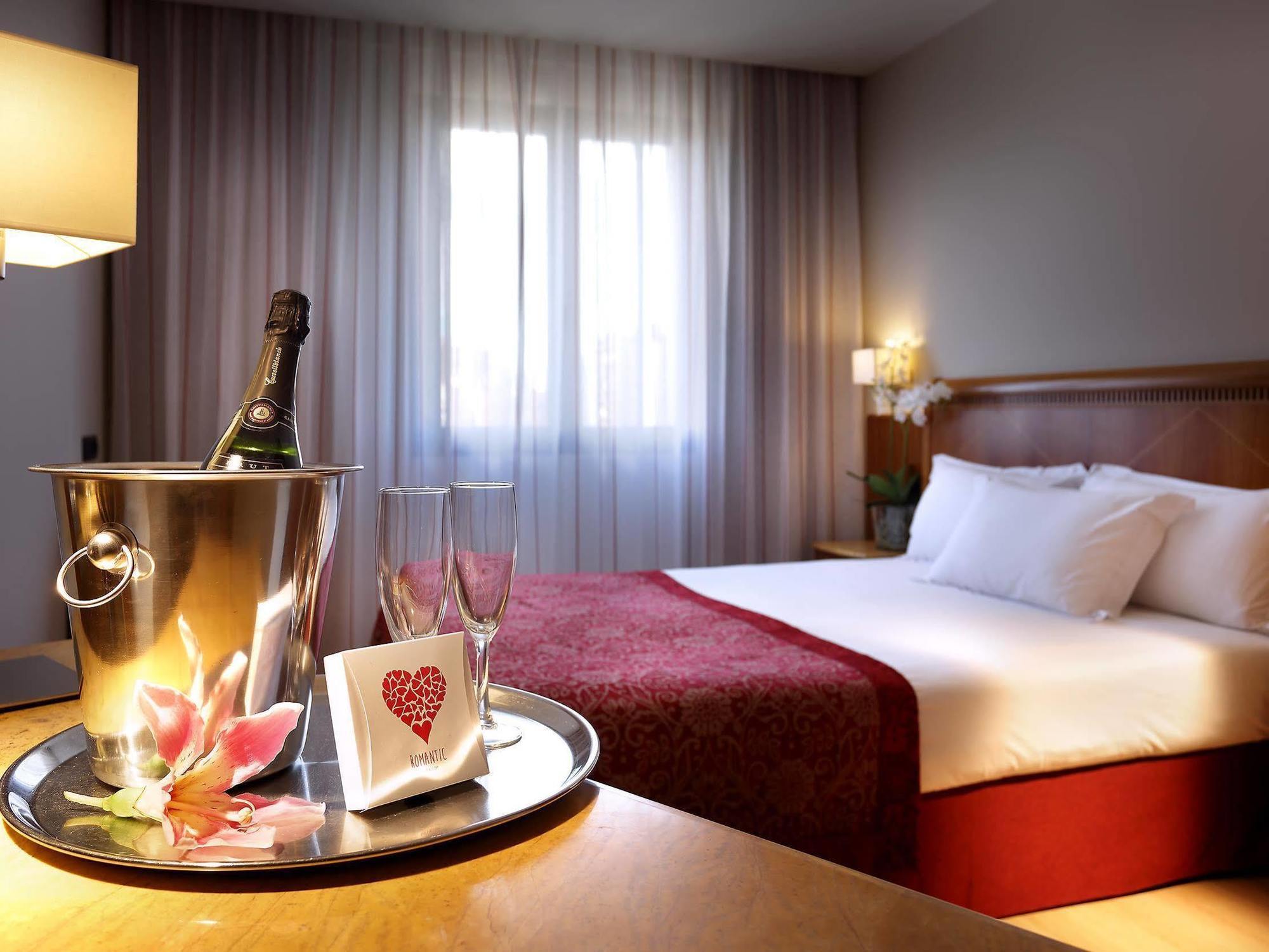 Eurostars Astoria Hotel 3*