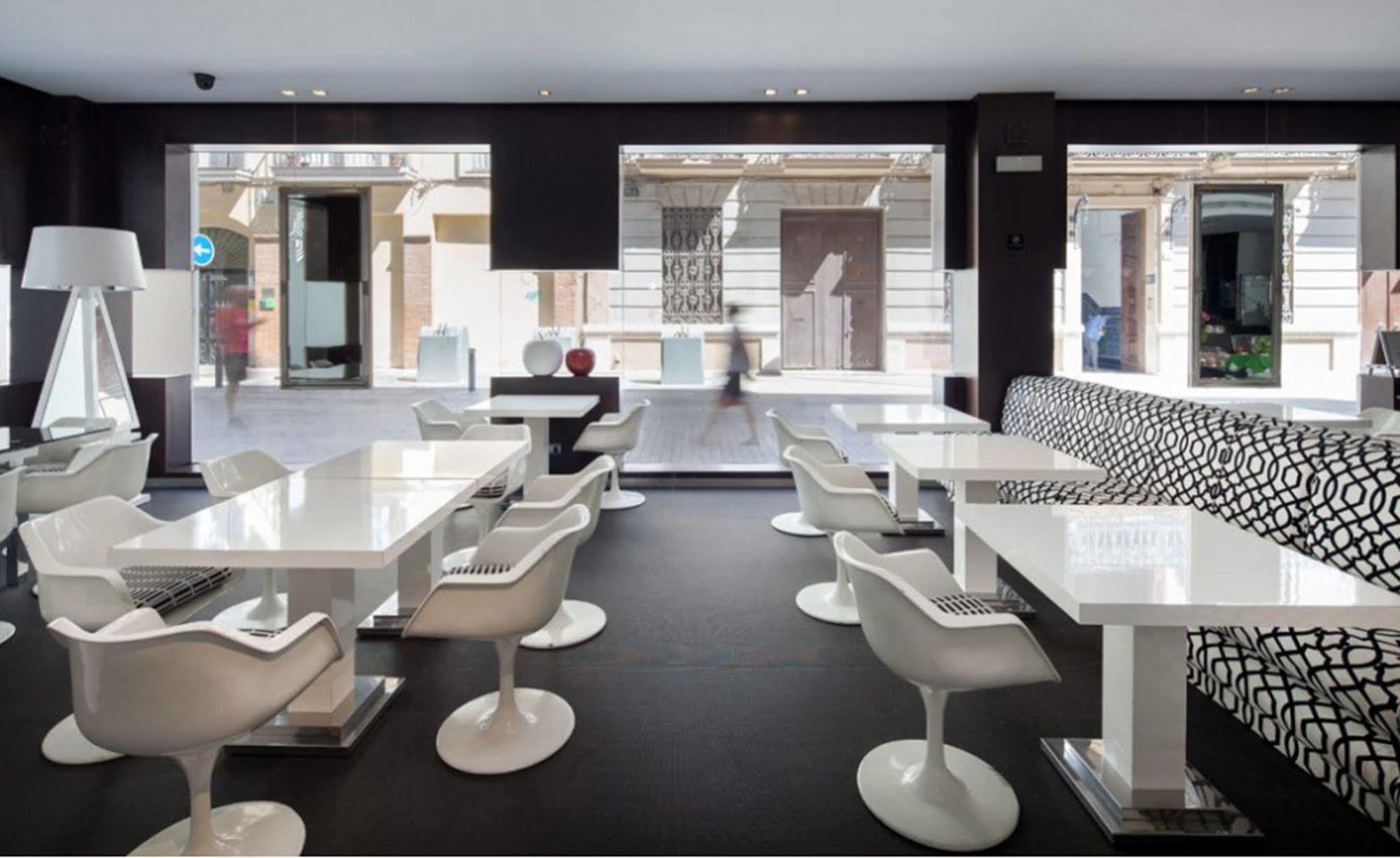 Mariposa Hotell 4*