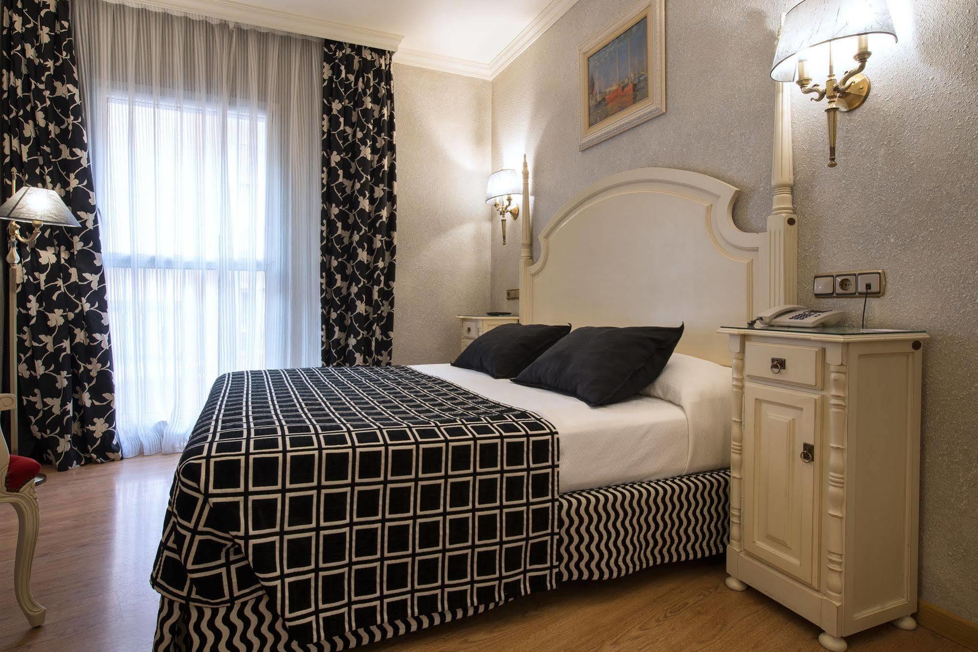 Salles Centro 4*