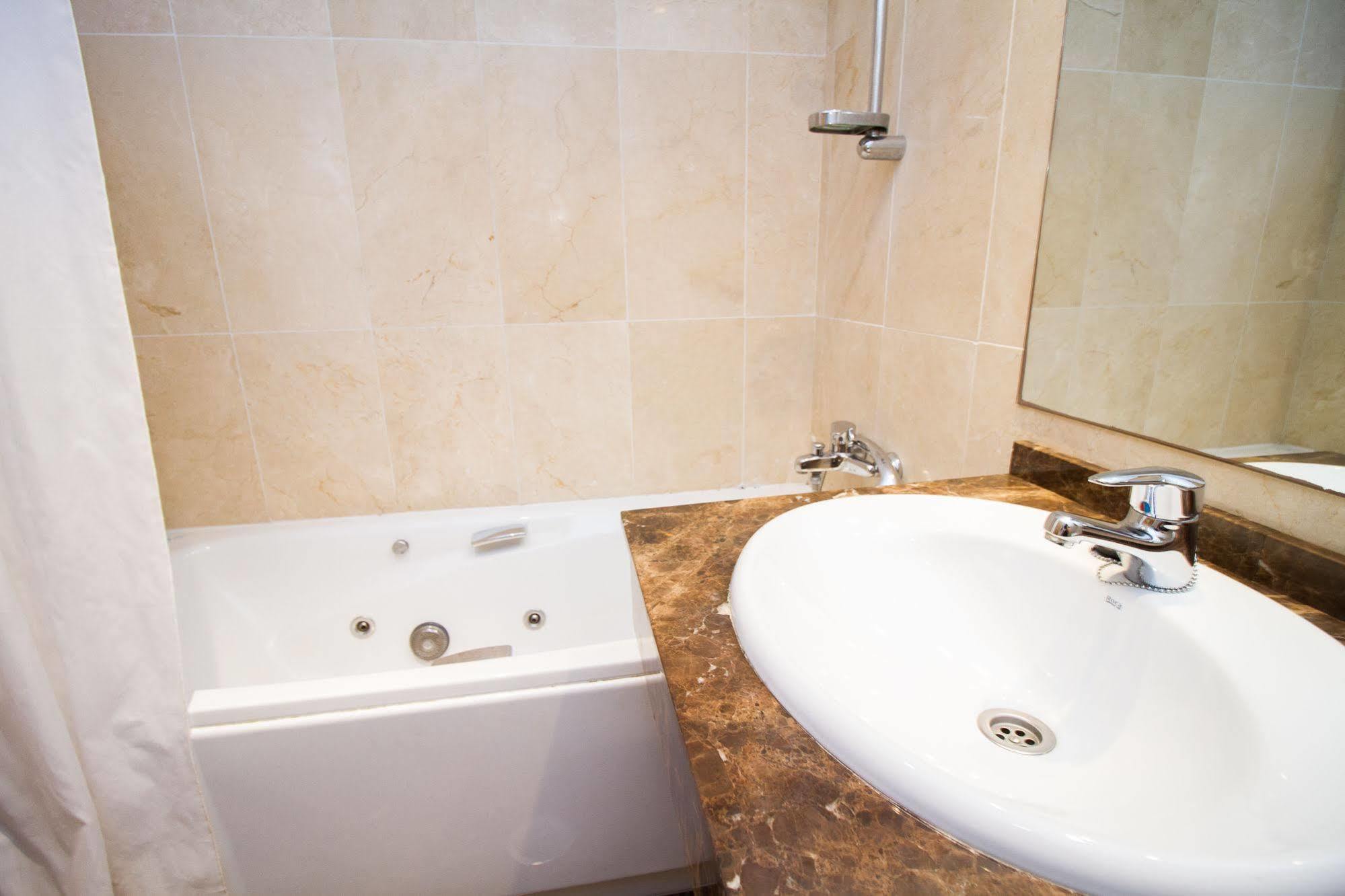 Alfonso Reyes - Harbour Apartamento